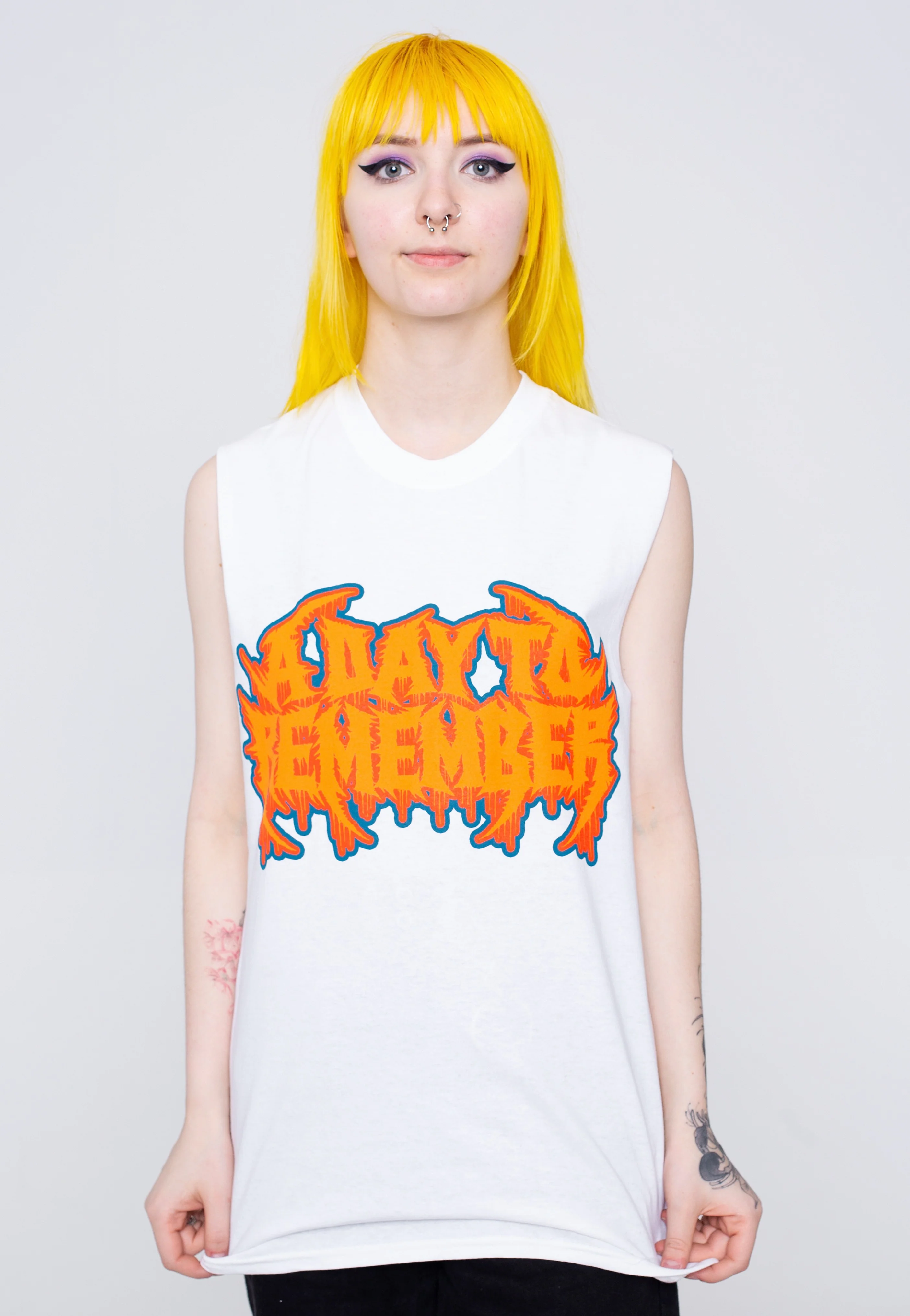Metal Logo White - Sleeveless - Image 5