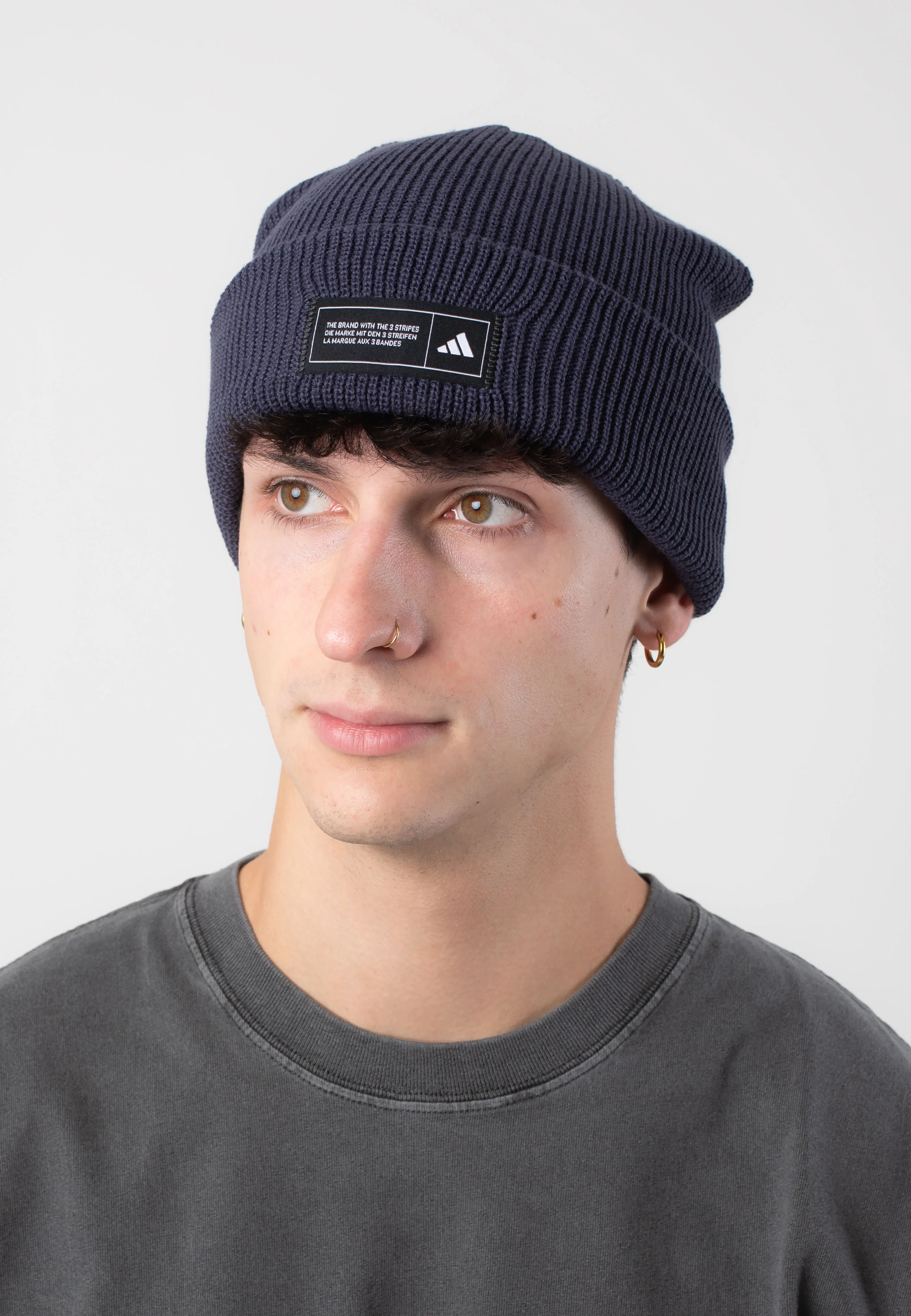 Ess Cuff Shanav/Black/White - Beanie - Image 5