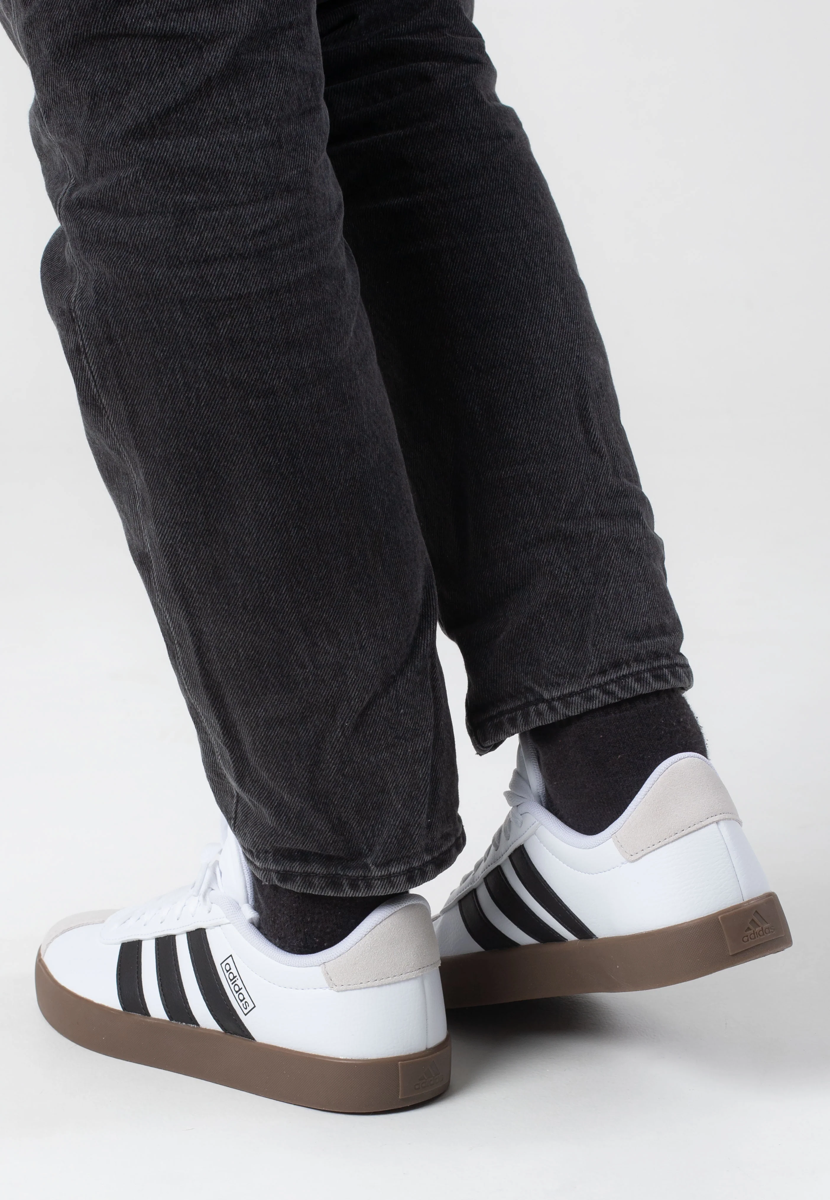 Vl Court 3.0 Ftwwht/Cblack/Greone - Girl Shoes - Image 3