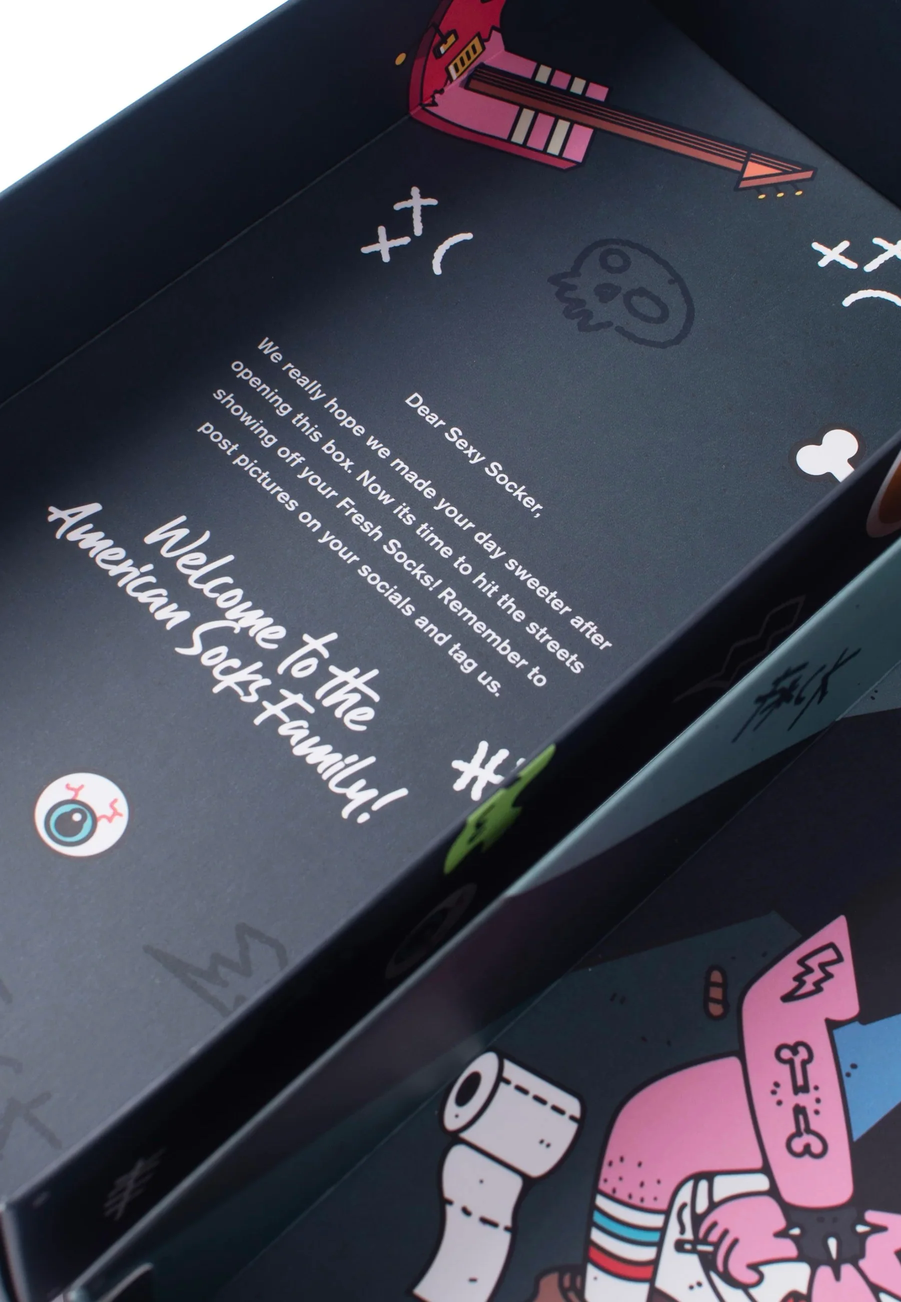 AMP - Giftbox - Image 5
