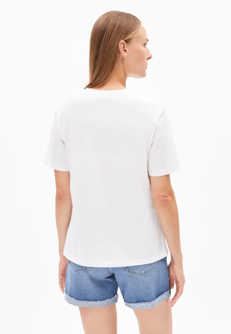 Lualaa White - T-Shirt - Image 2