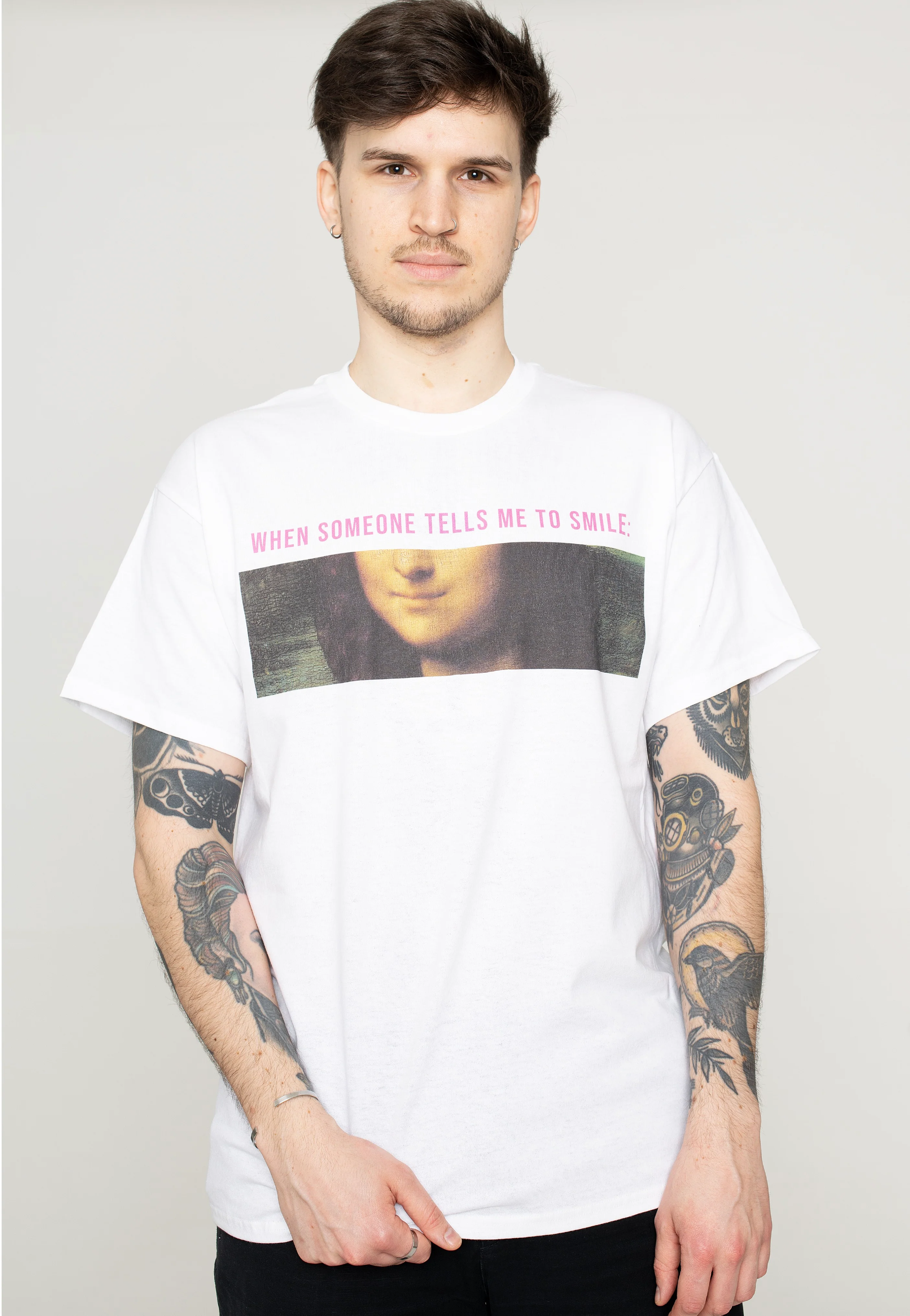 Da Vinci Smile Mona White - T-Shirt - Image 3