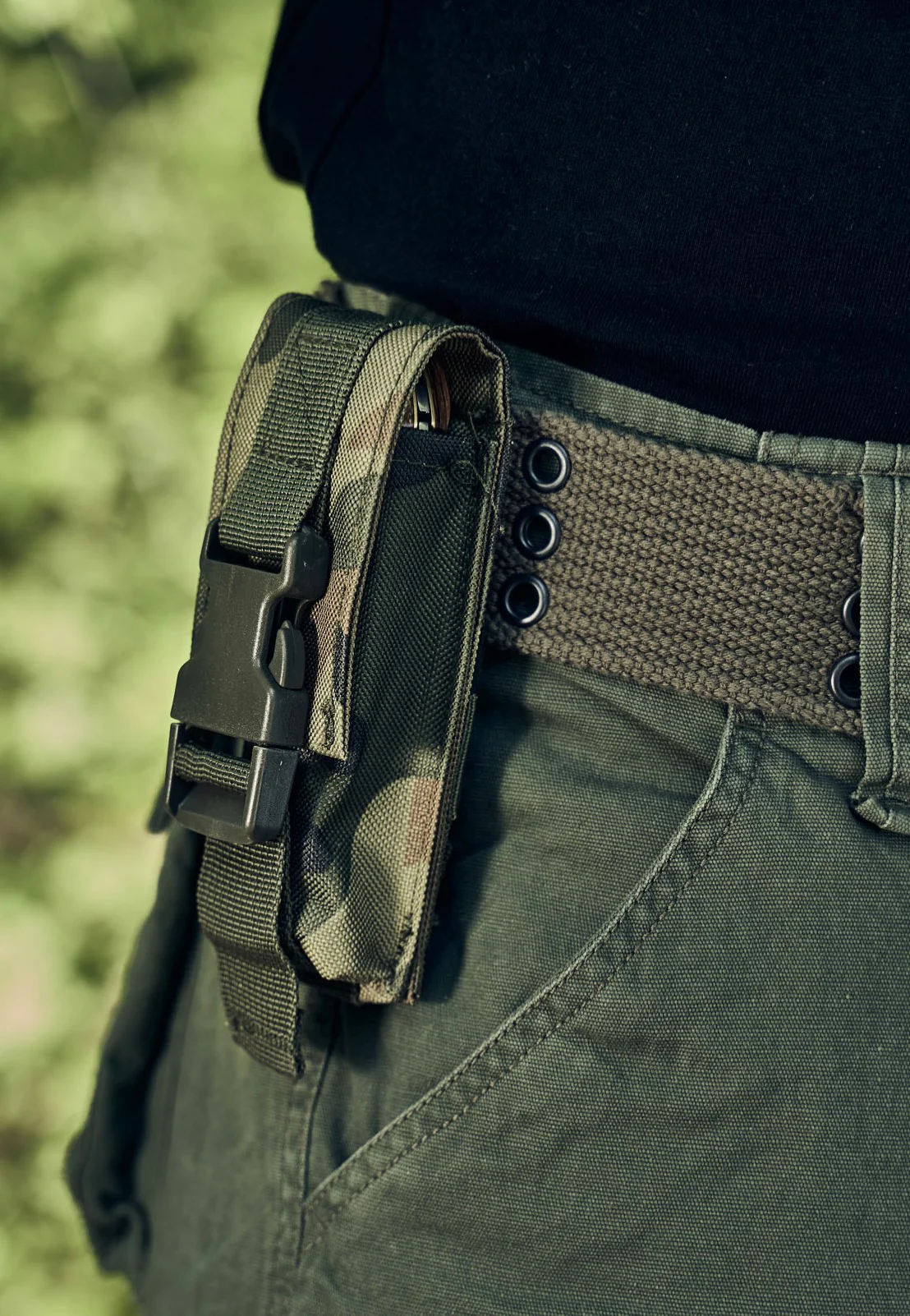 Molle Large Darkcamo - Phone Bag - Image 2
