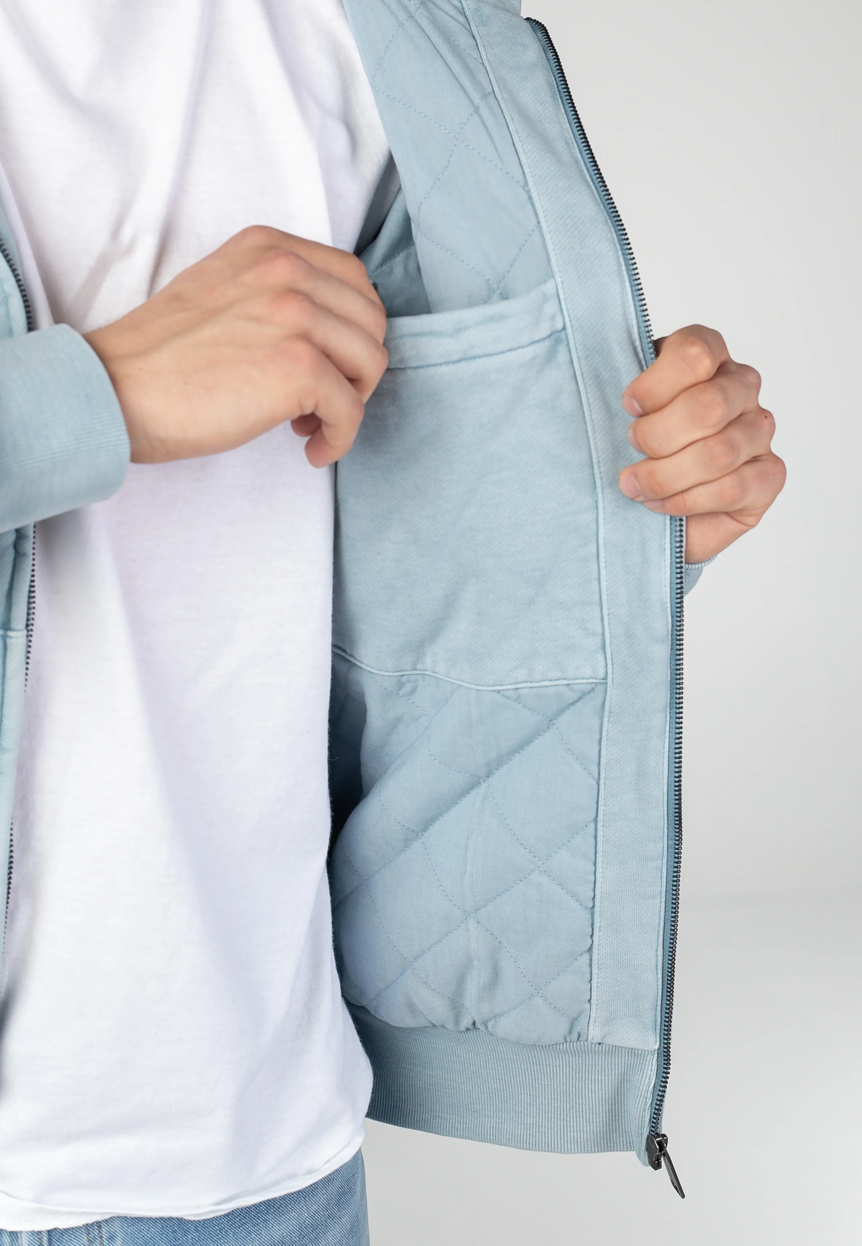 Hooded Vista Garment Dyed Dusty Ice - Jacket - Image 6