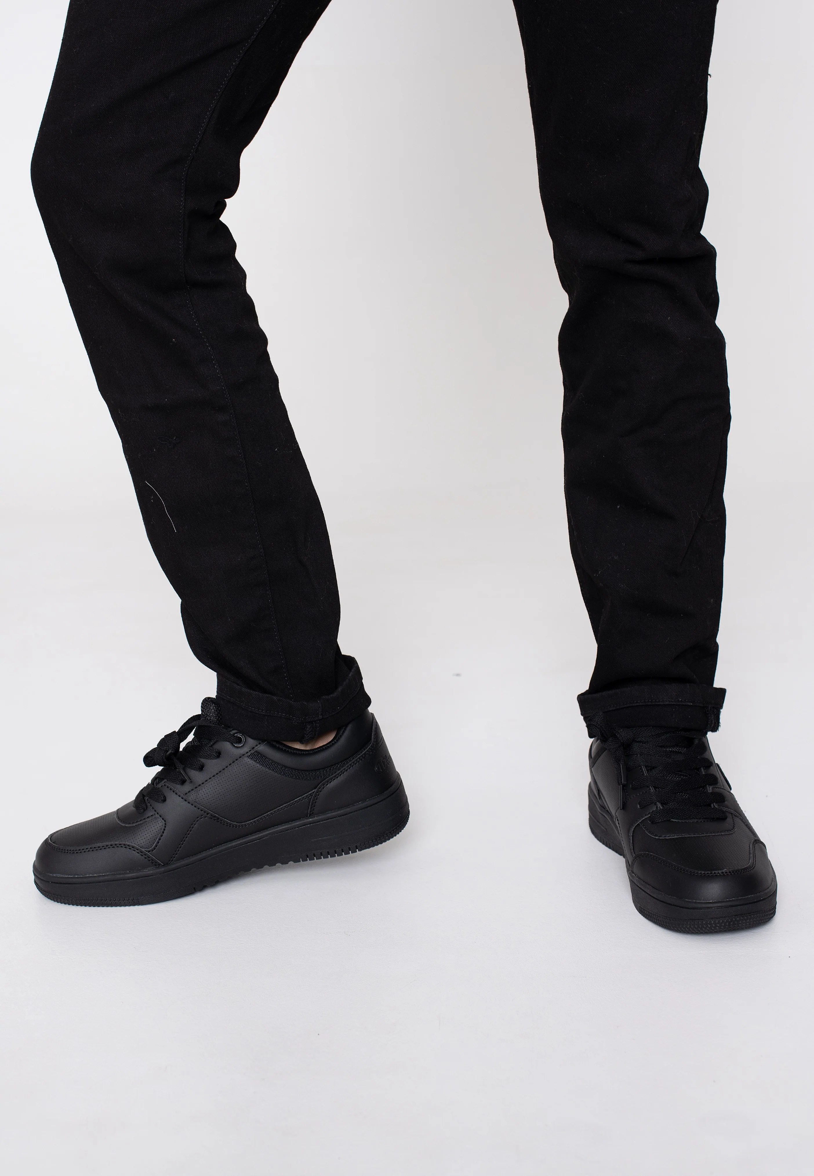 Low Cut Rebound Low Black Beauty C - Shoes - Image 6