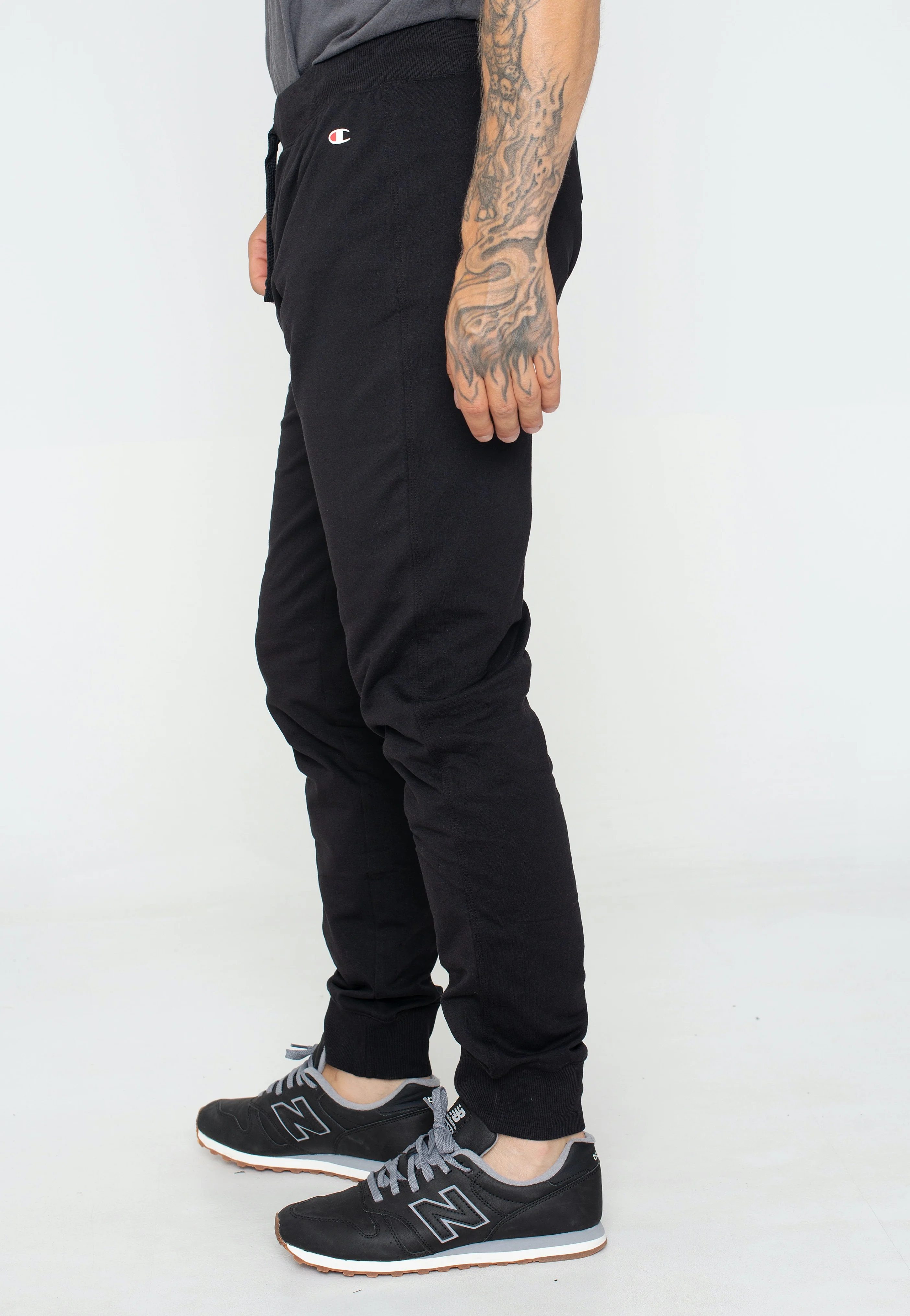 Rib Cuff Black Beauty - Sweat Pants - Image 4
