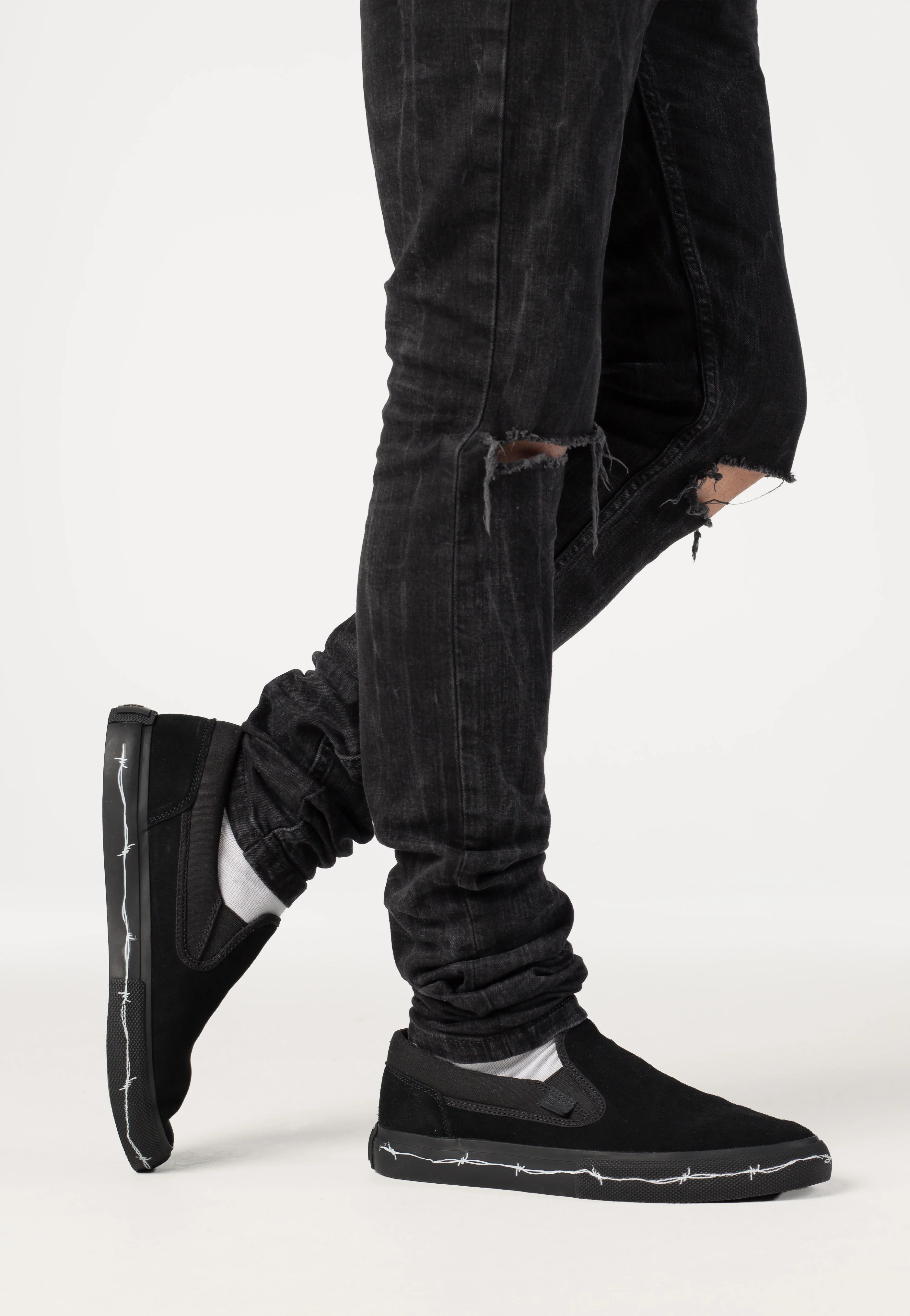 Manual Slip-On Black Print - Shoes - Image 5