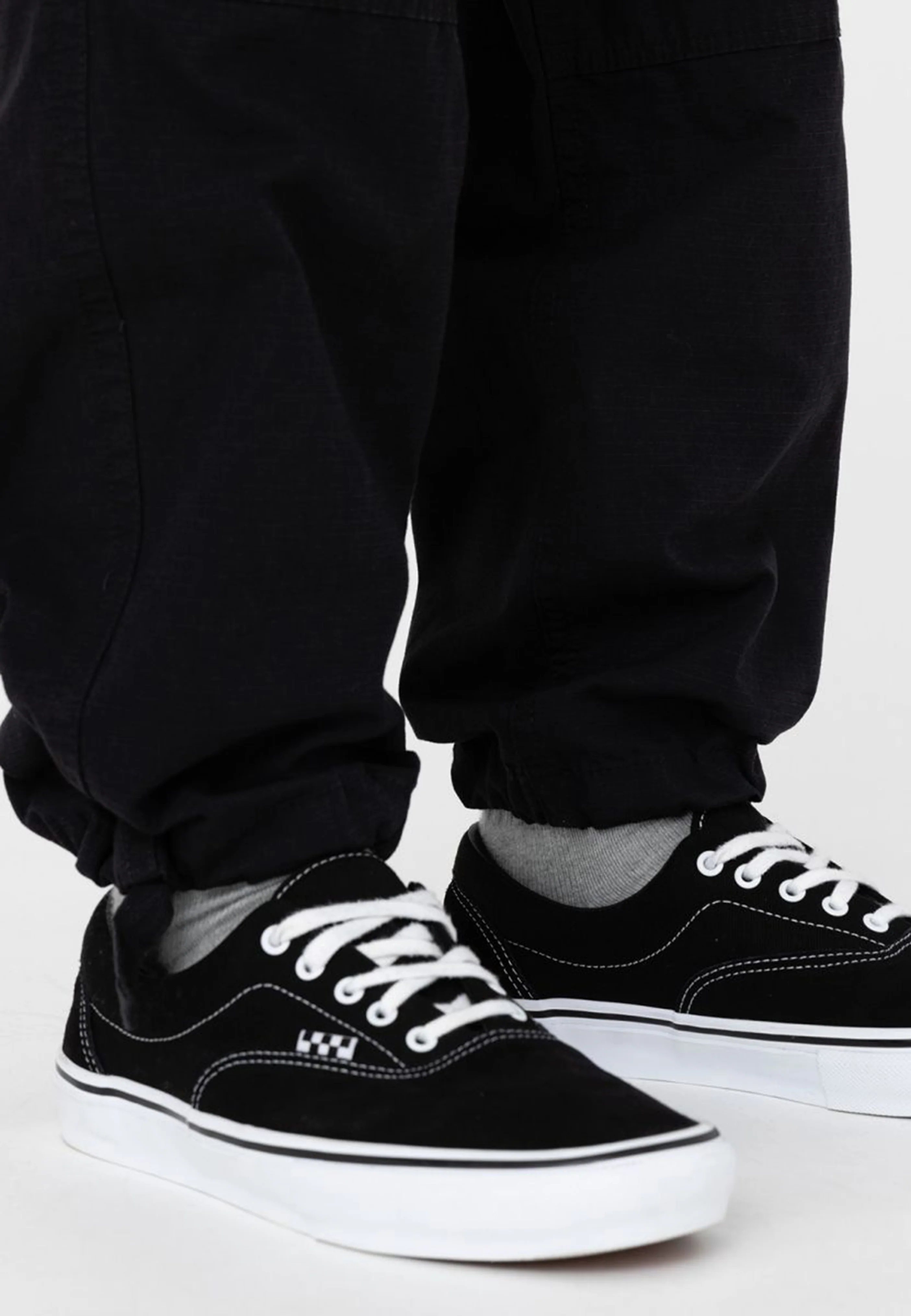 Eagle Bend Black - Pants - Image 10