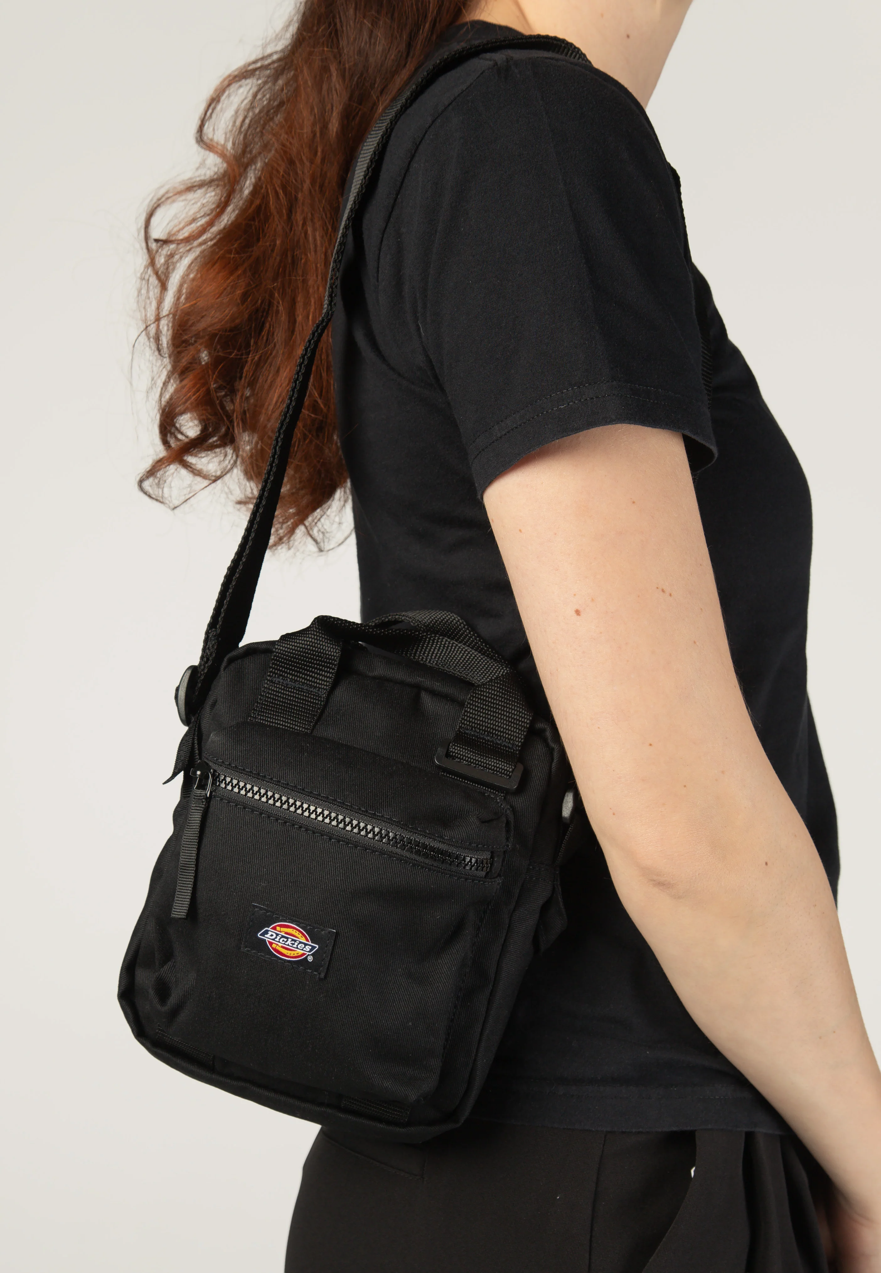 Moreauville Black - Crossbody Bag - Image 5