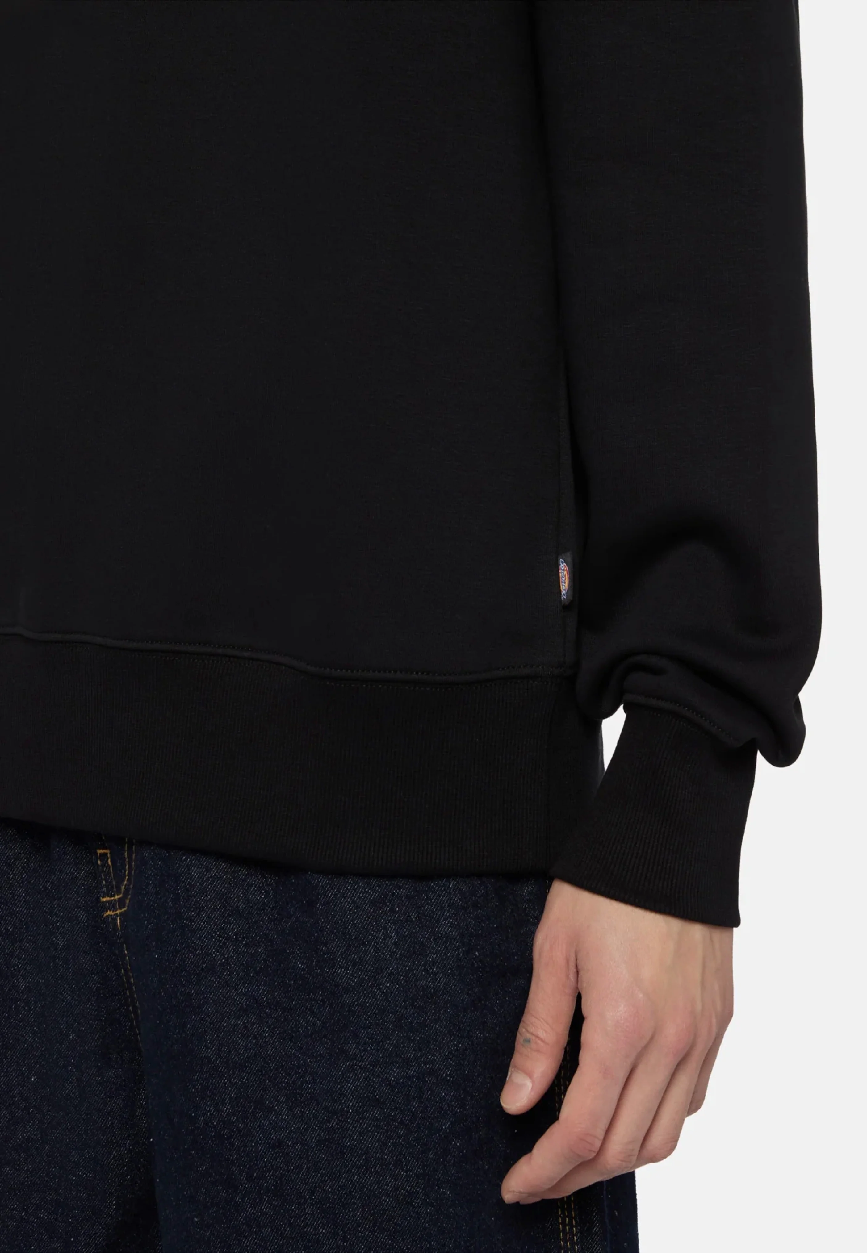 Summerdale Black - Sweater - Image 5
