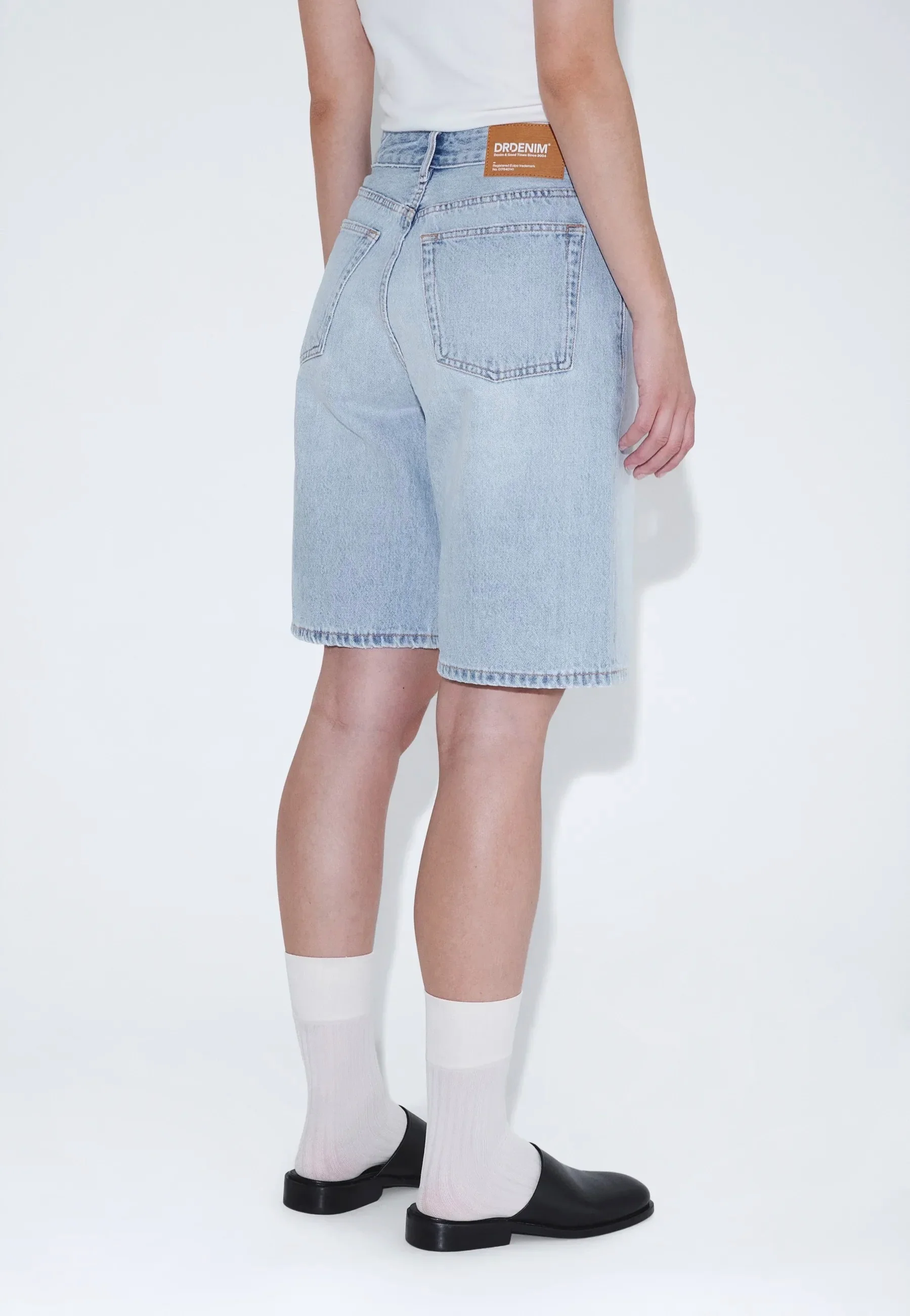 Asra Stream Light Fade - Shorts - Image 2