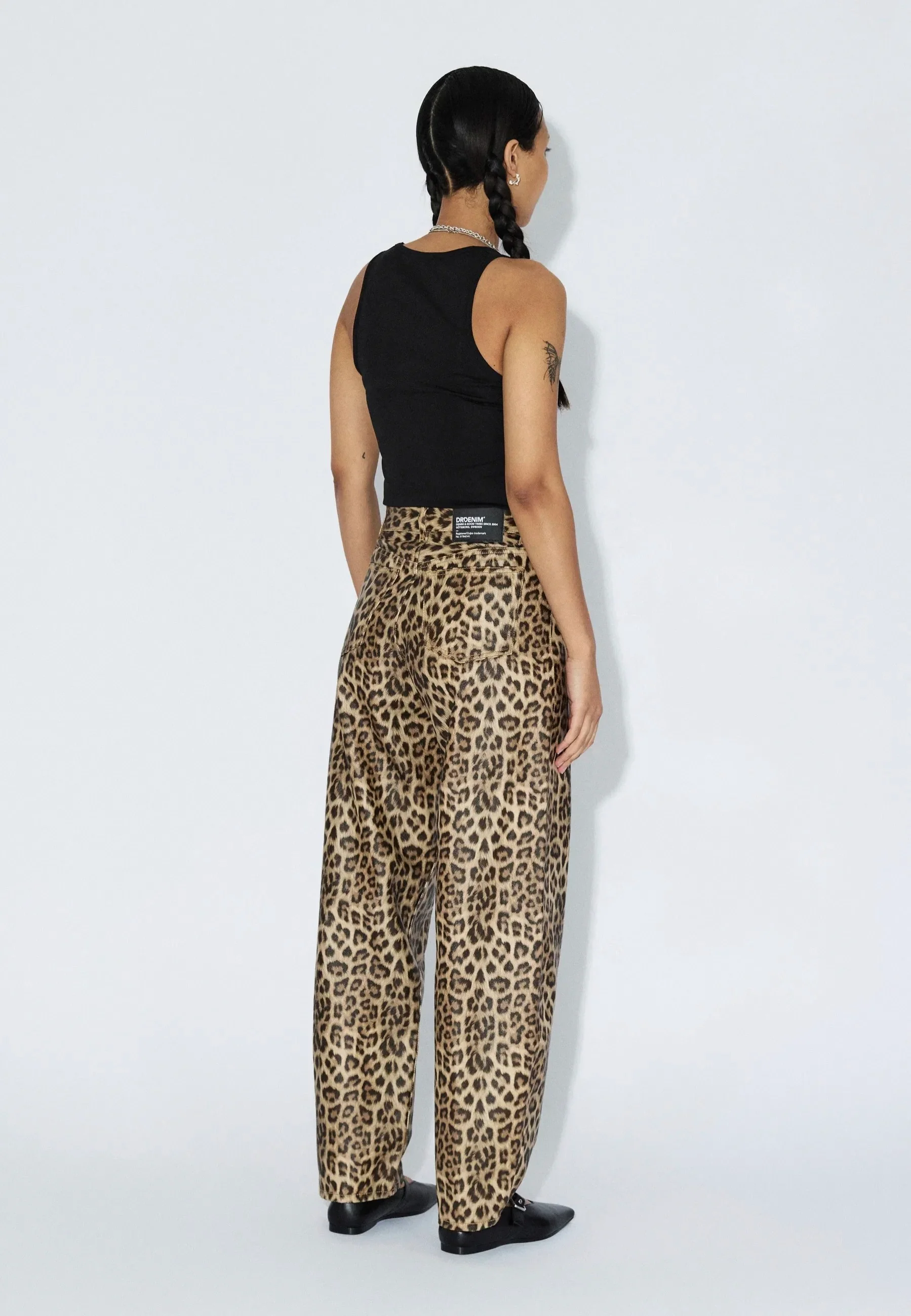 Nanci Leopard - Jeans - Image 4
