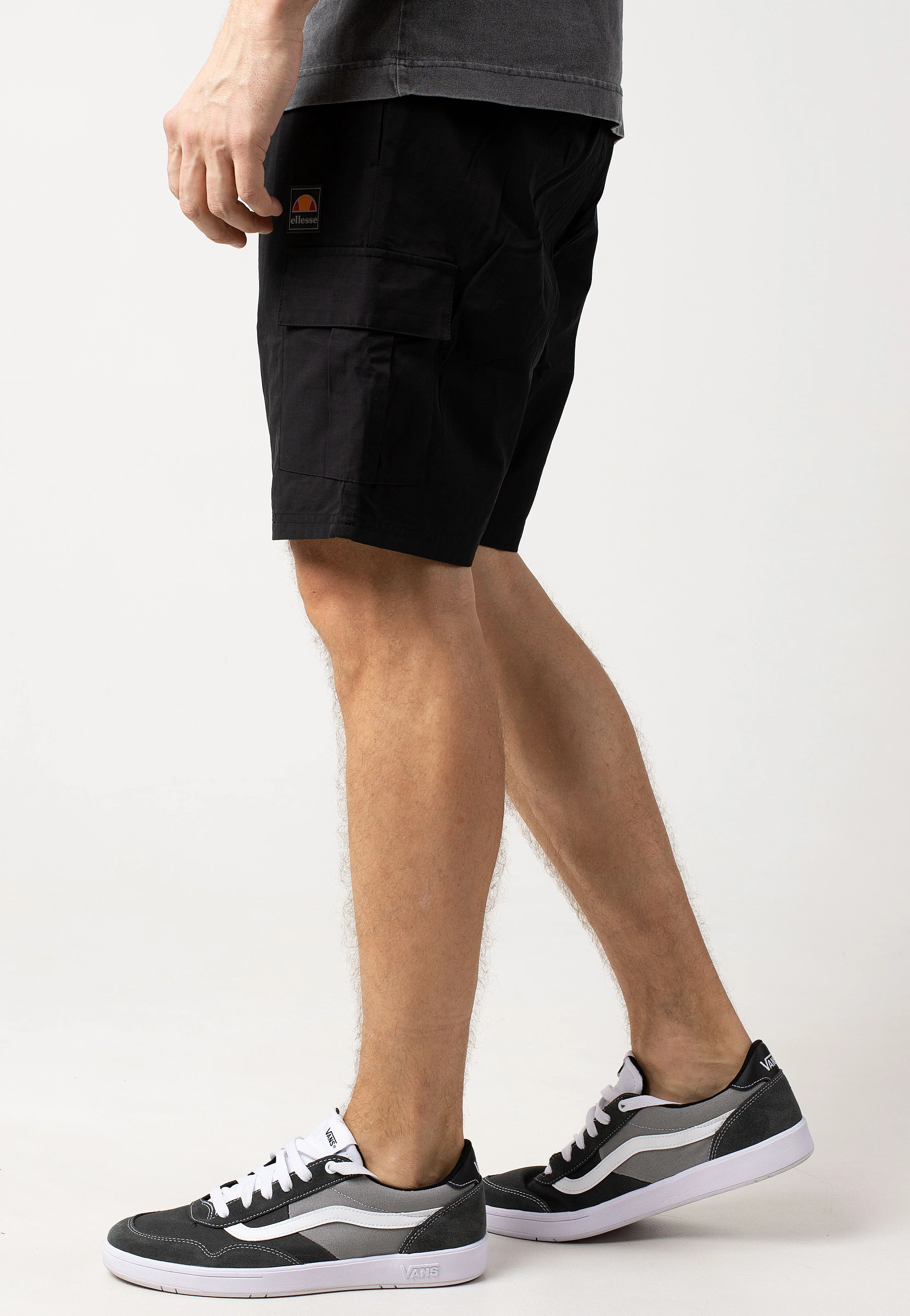 Caprera Cargo Black - Shorts - Image 3
