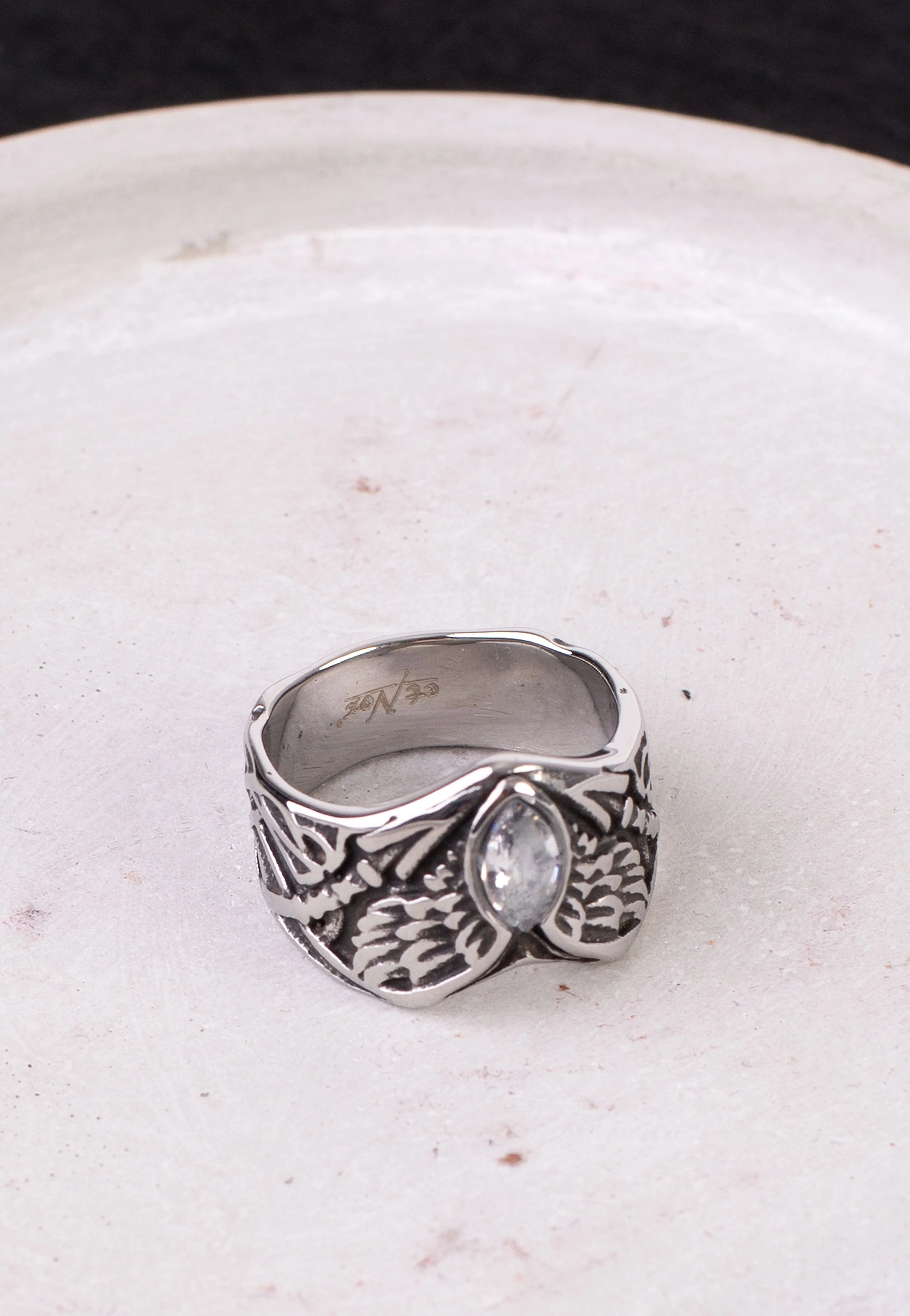 White Wing mit Stein - Ring