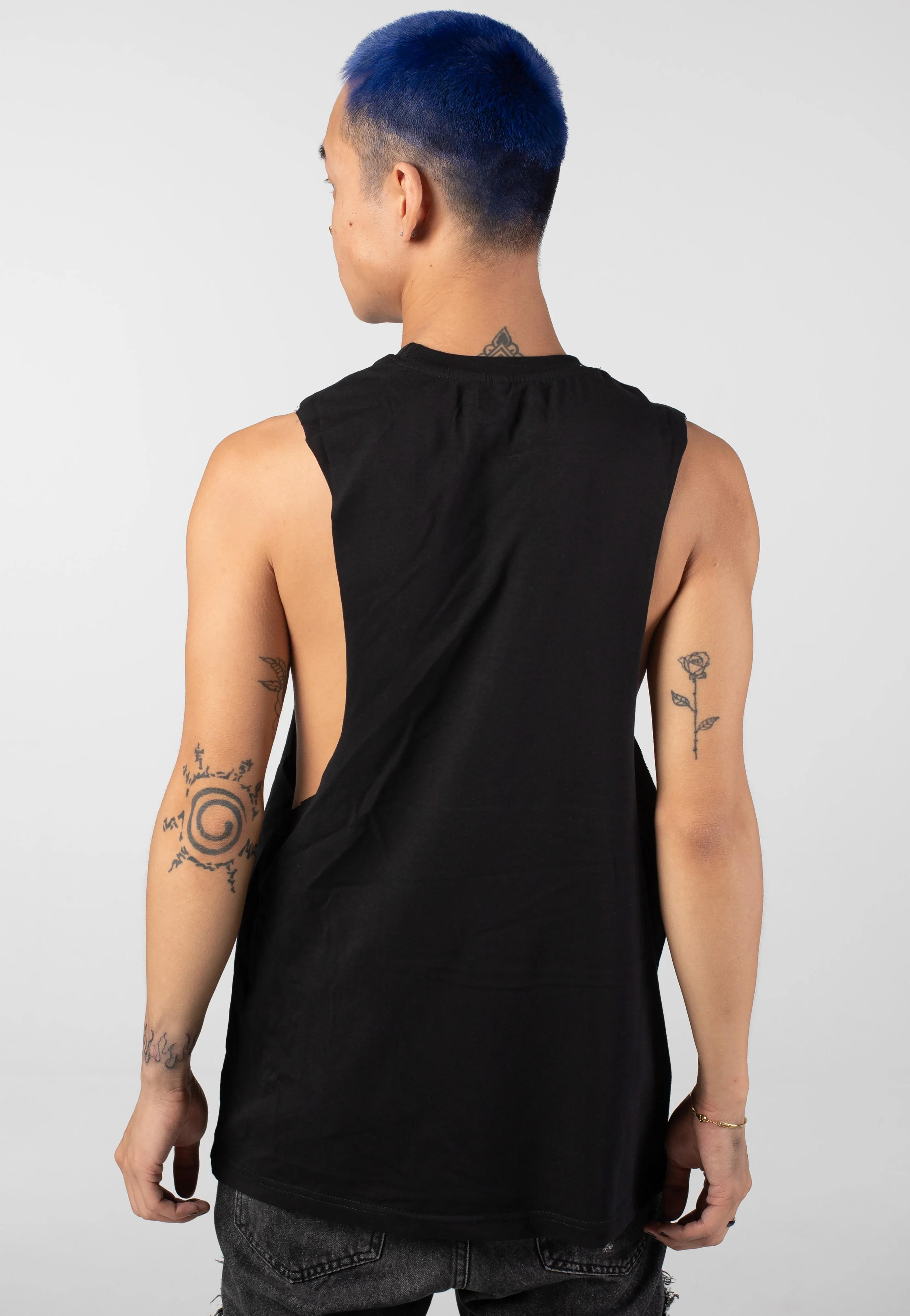 Floating - Sleeveless - Image 4