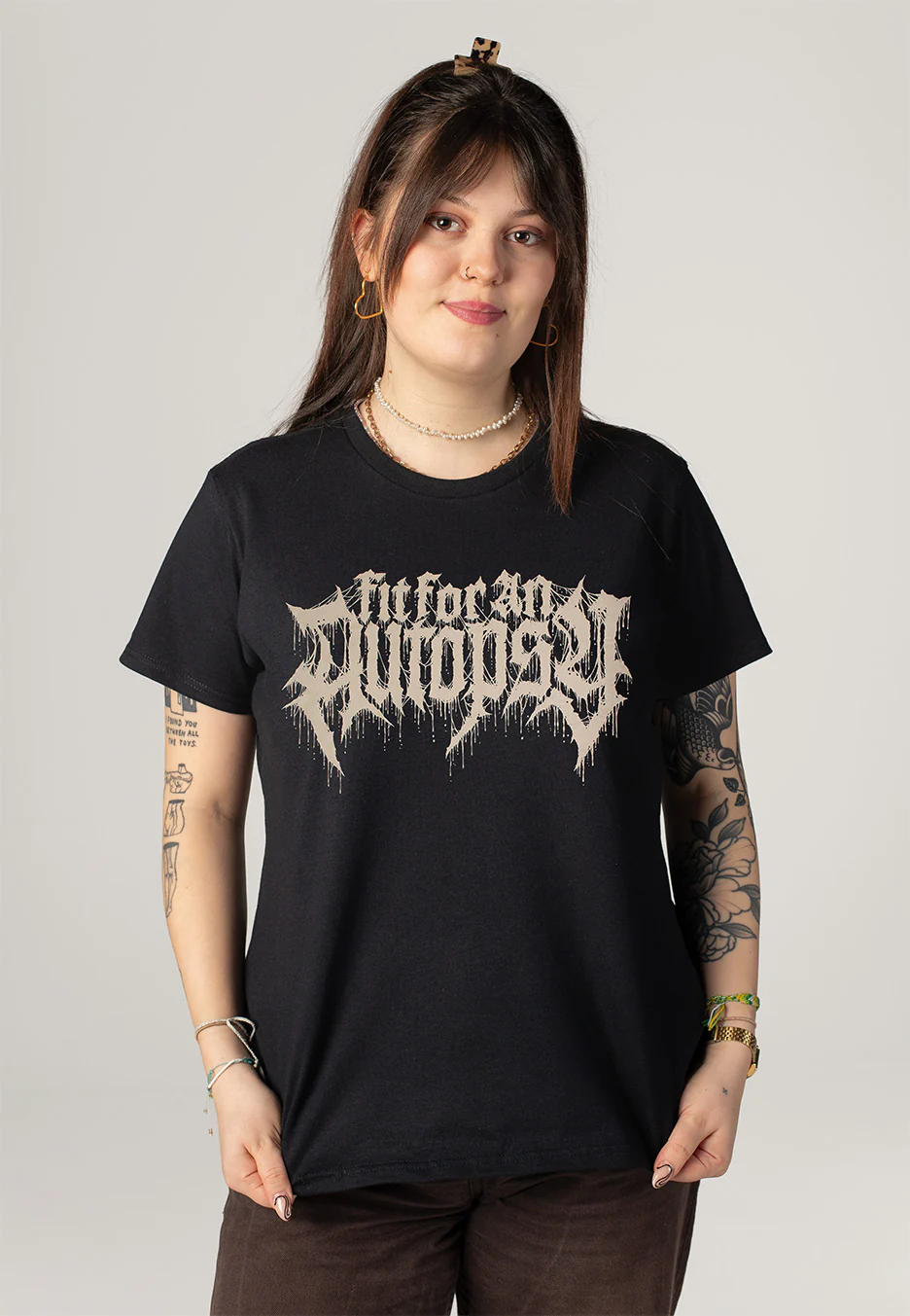 Chained - T-Shirt - Image 5