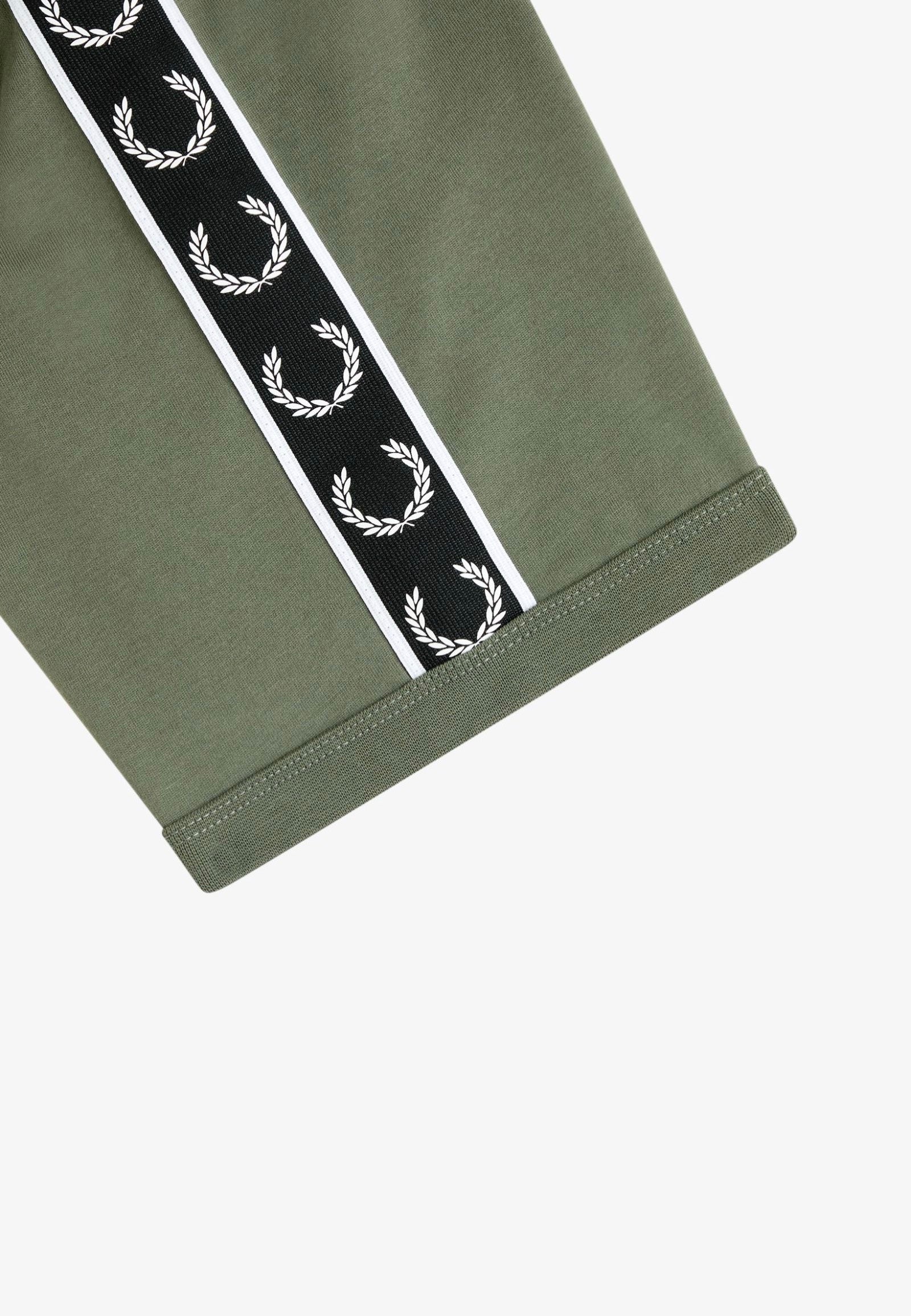 Contrast Tape Ringer Laurel Wreath Green/Black - T-Shirt - Image 5