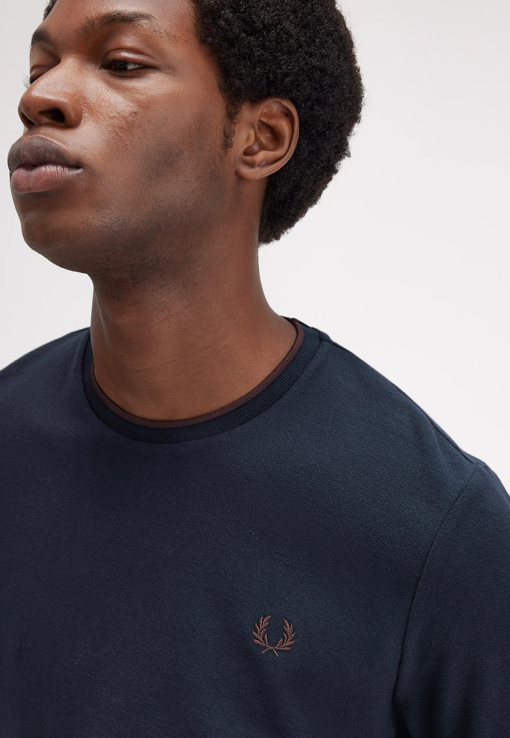 Crepe Pique Navy - T-Shirt - Image 3