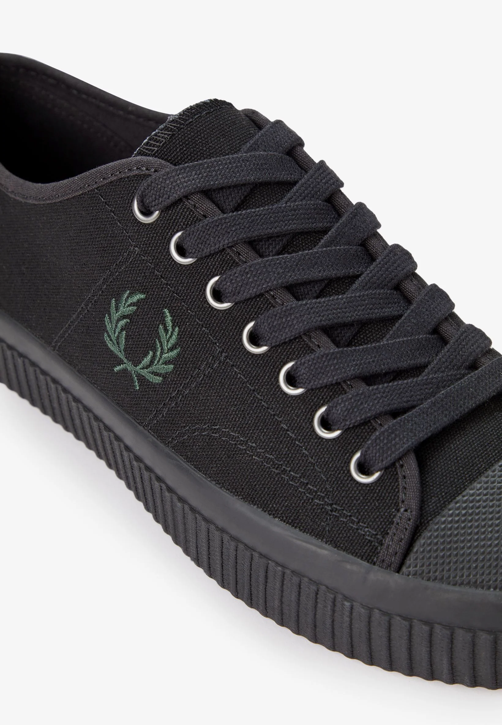 Hughes Low Canvas Black - Shoes - Image 3
