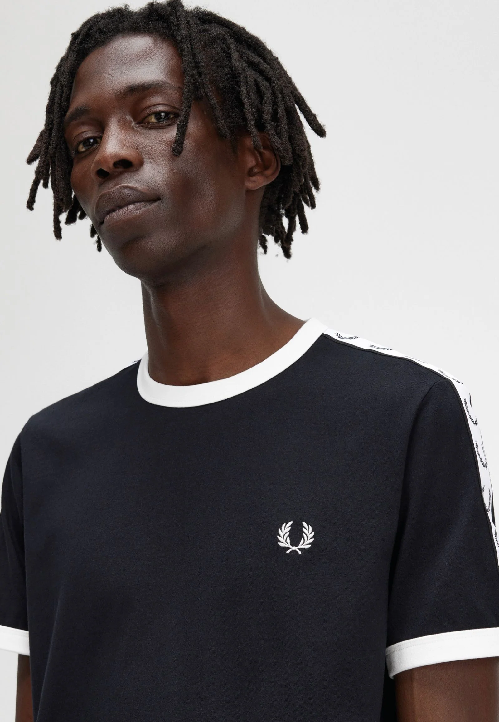 Taped Ringer Black - T-Shirt - Image 4