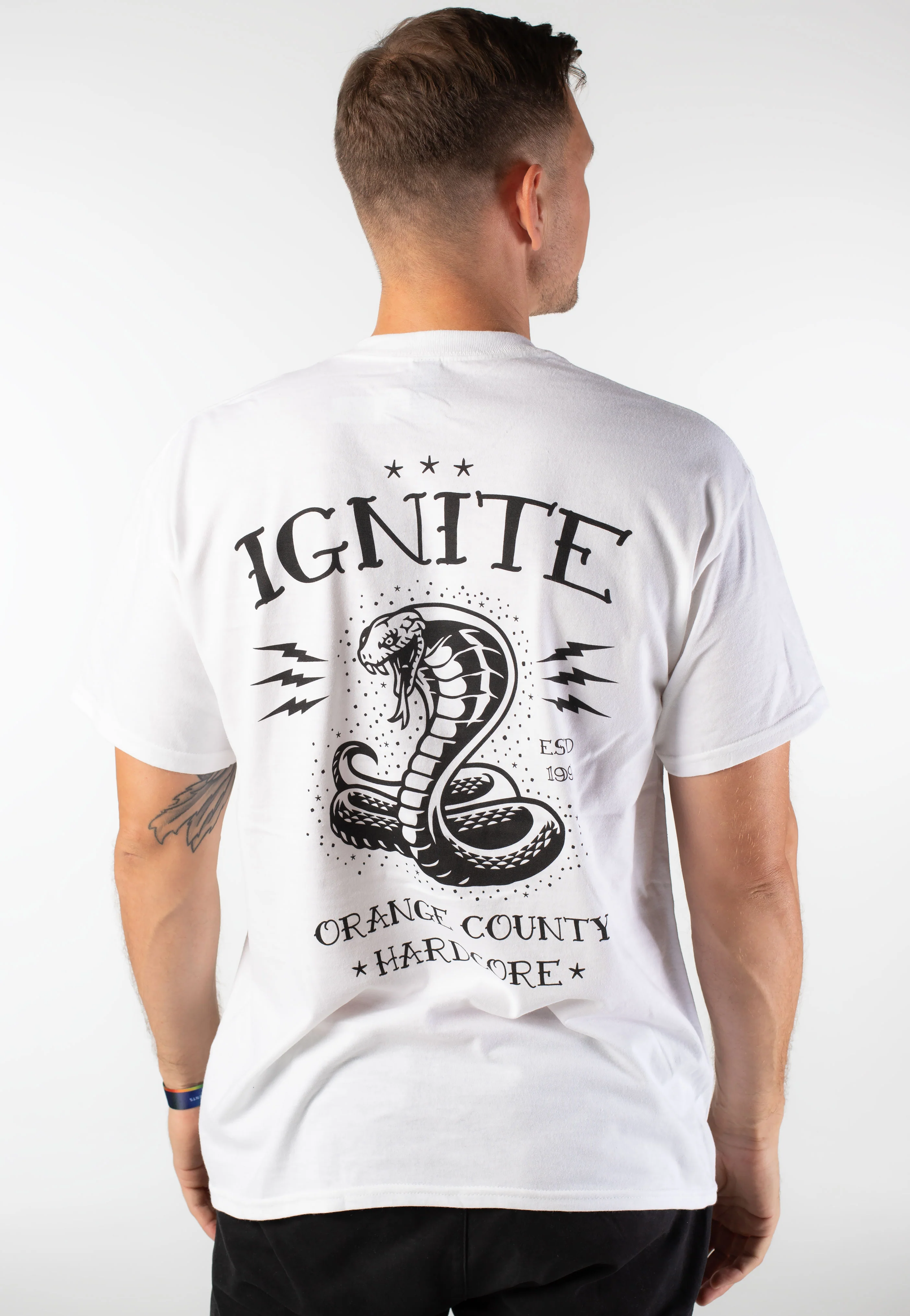 Cobra White - T-Shirt - Image 2