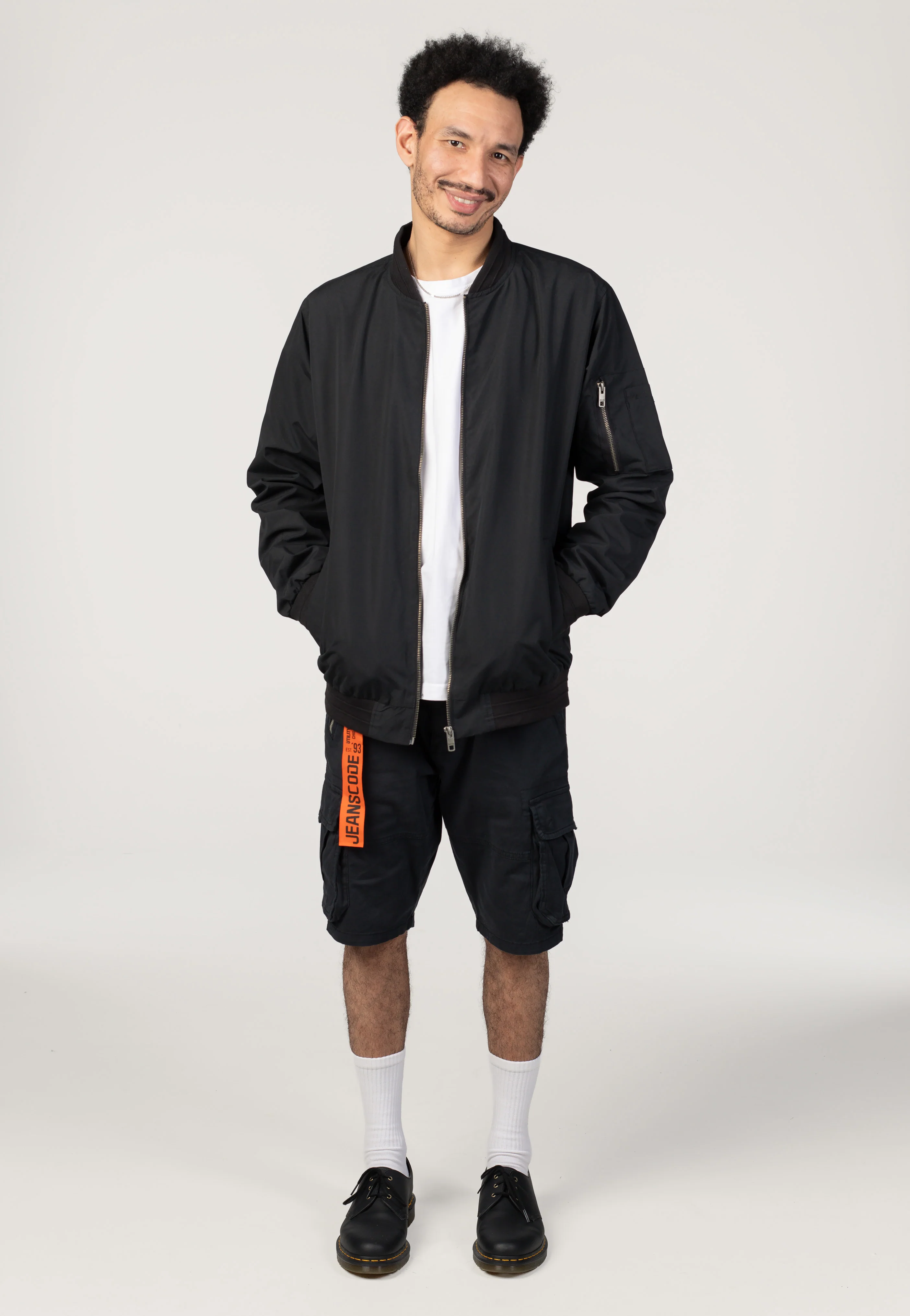 Sunny Black - Jacket - Image 11