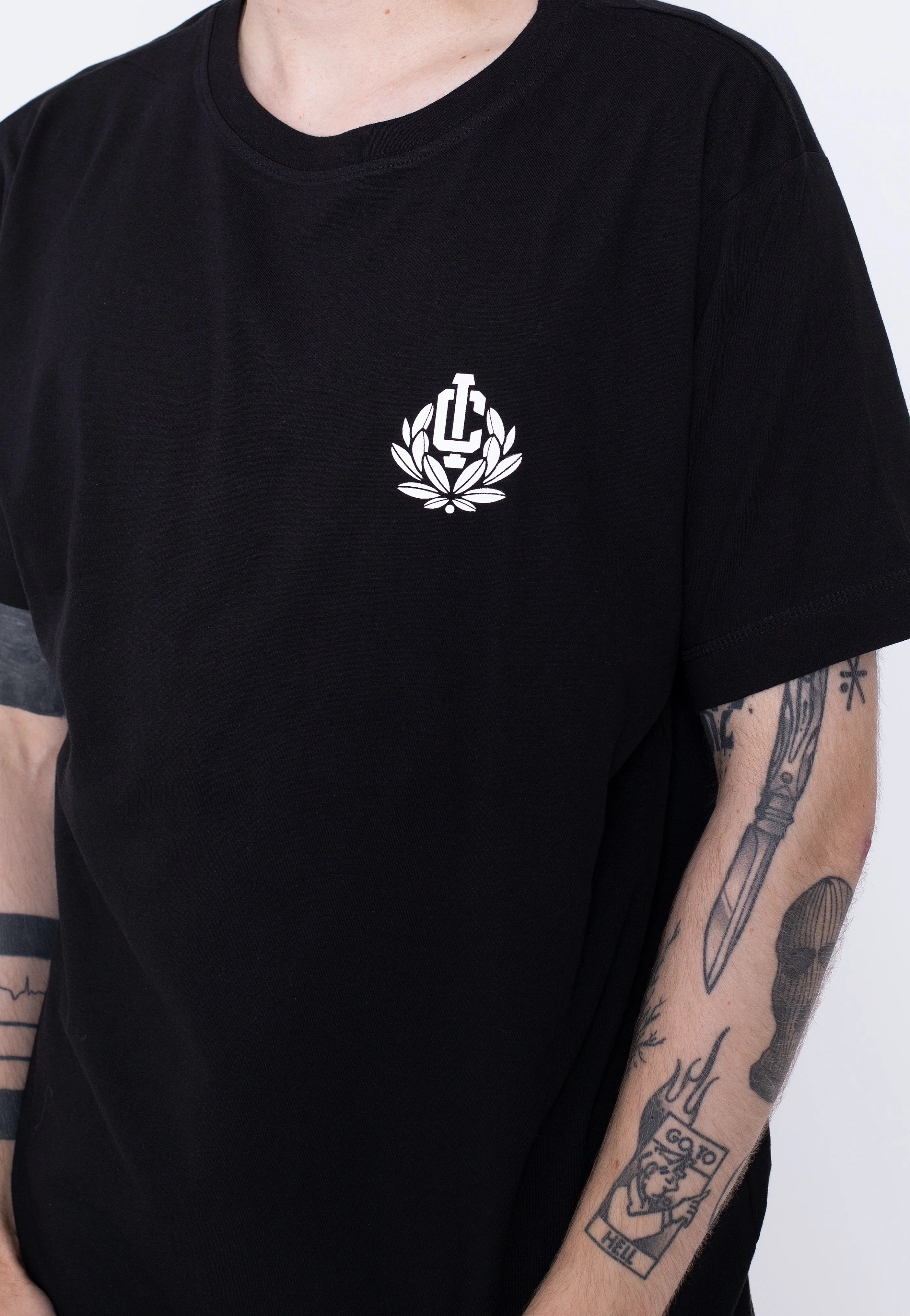 Drink Deep Black - T-Shirt - Image 2