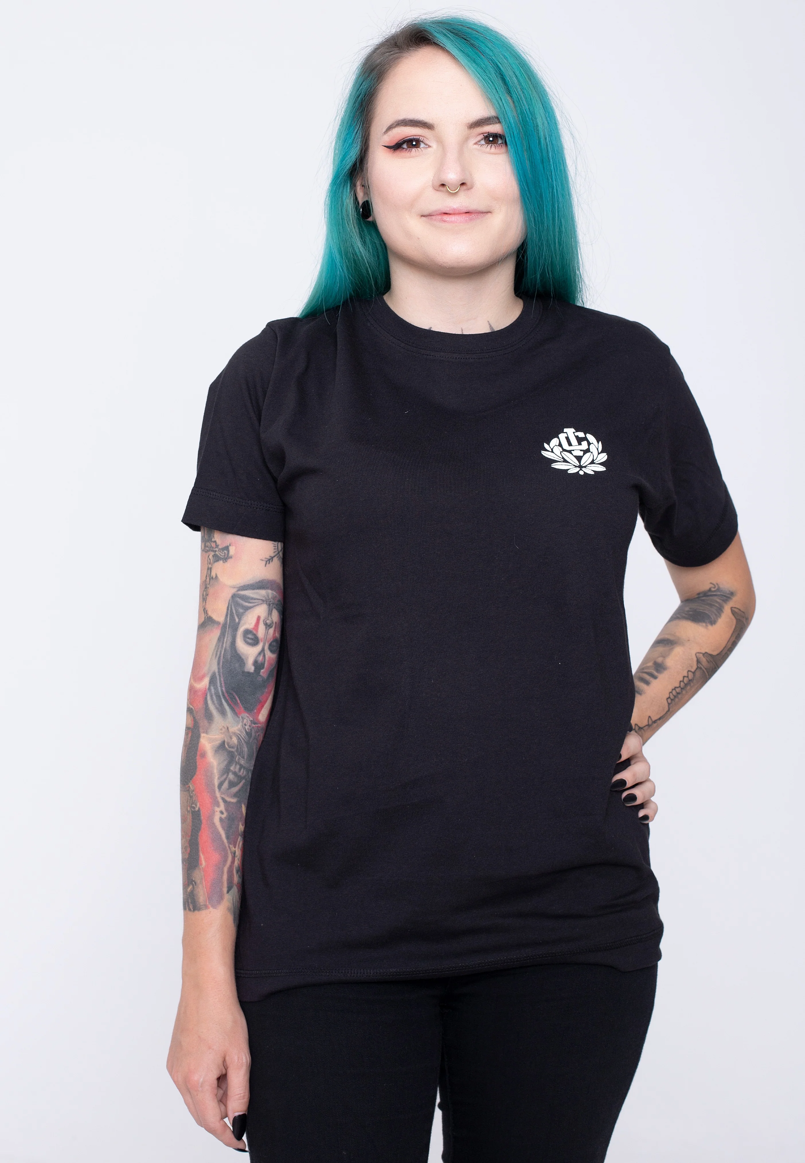 Drink Deep Black - T-Shirt - Image 4
