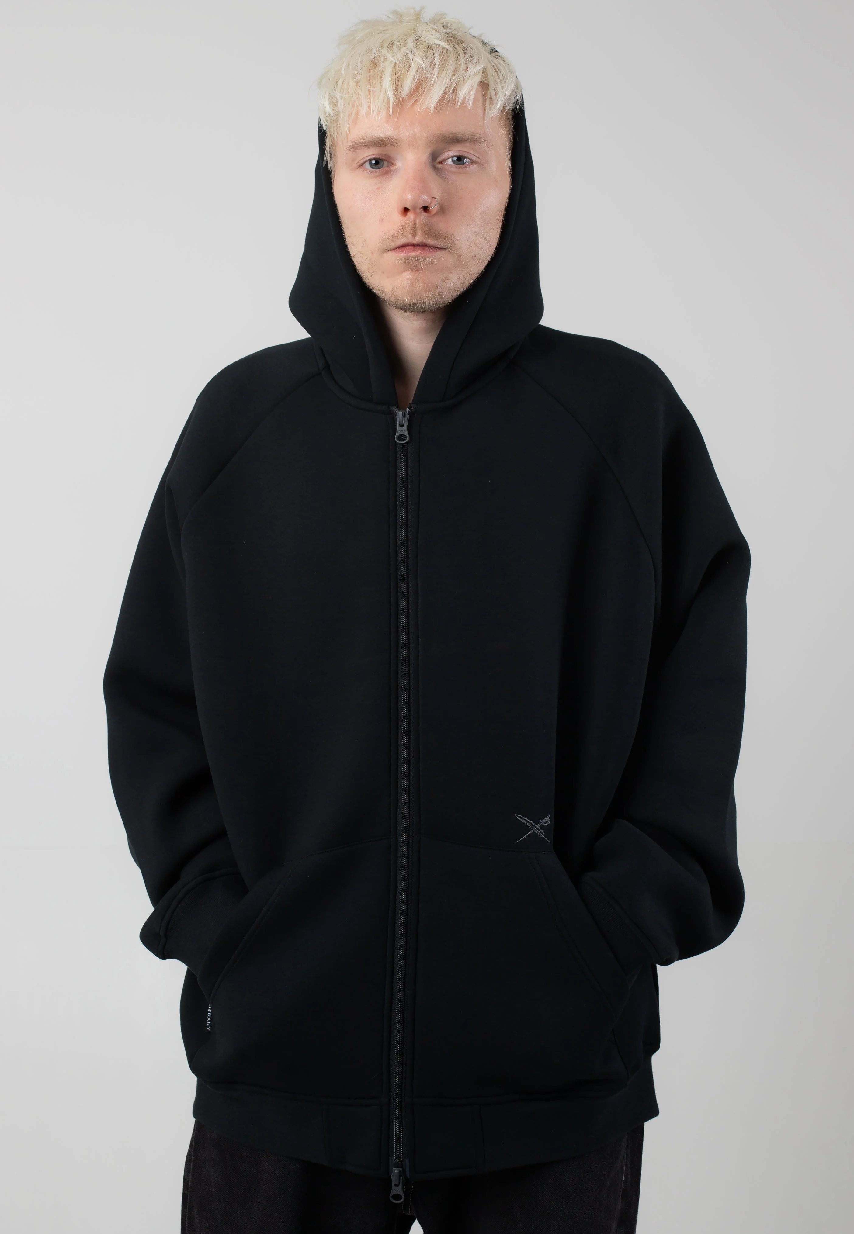 Enzo Black - Zipper - Image 6