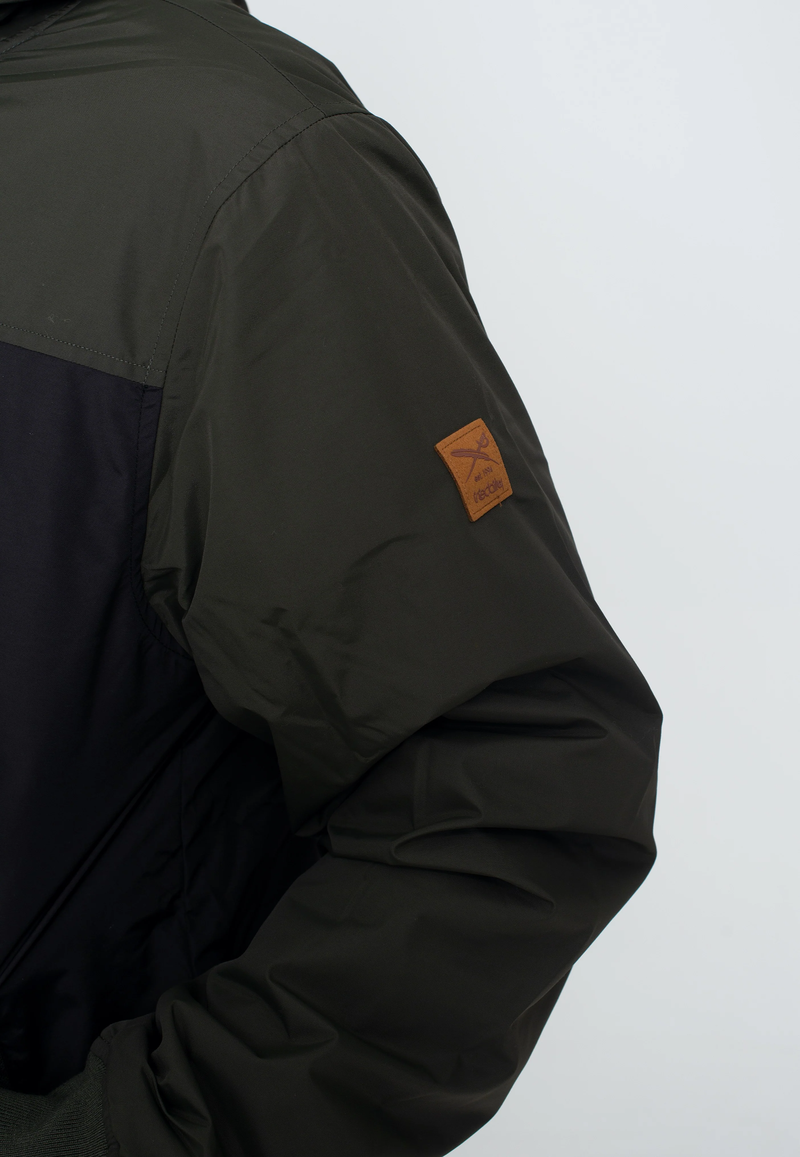Insulaner Soft Black Olive - Jacket - Image 3
