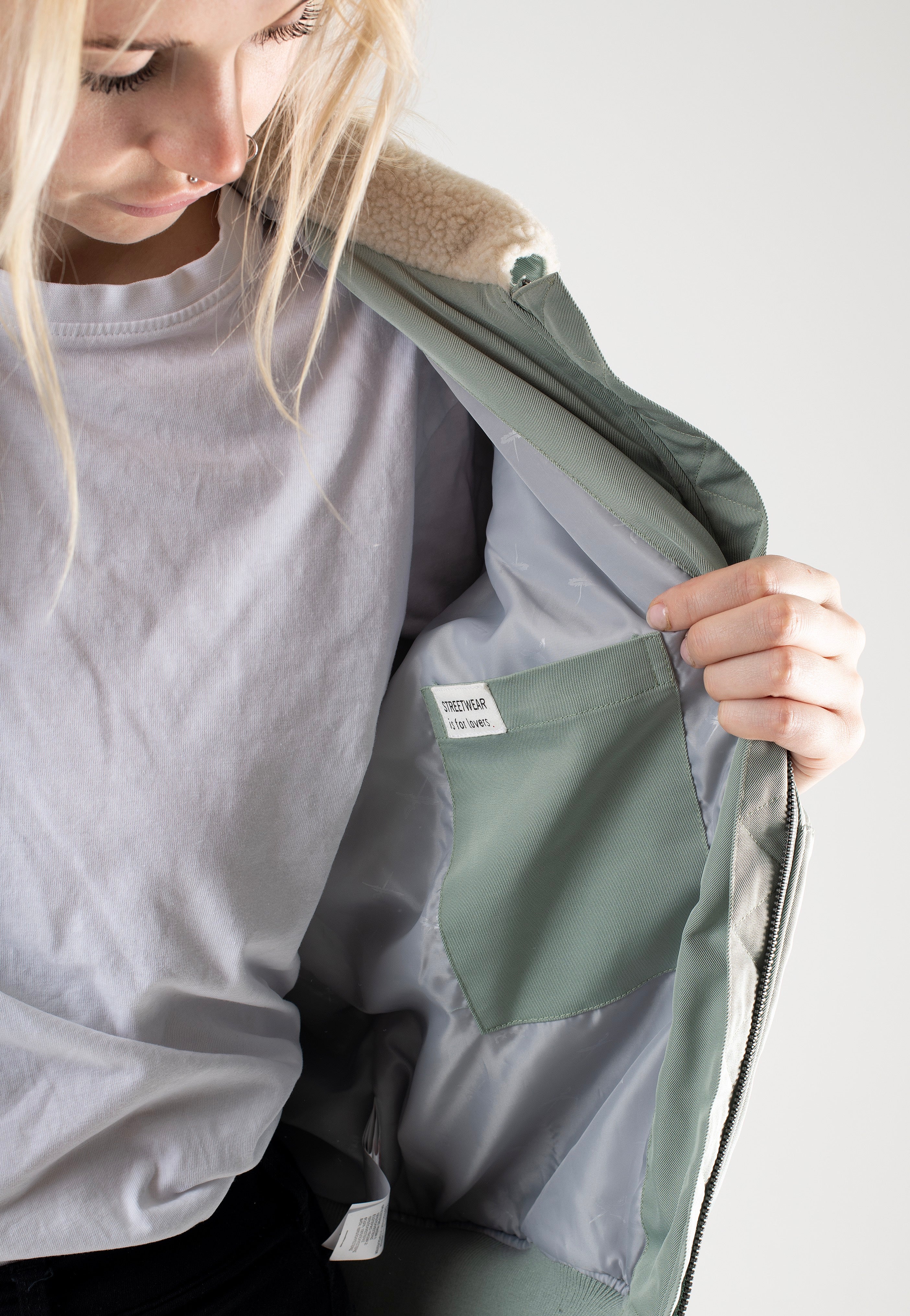 Melly Pilot Light Sage - Jacket - Image 7