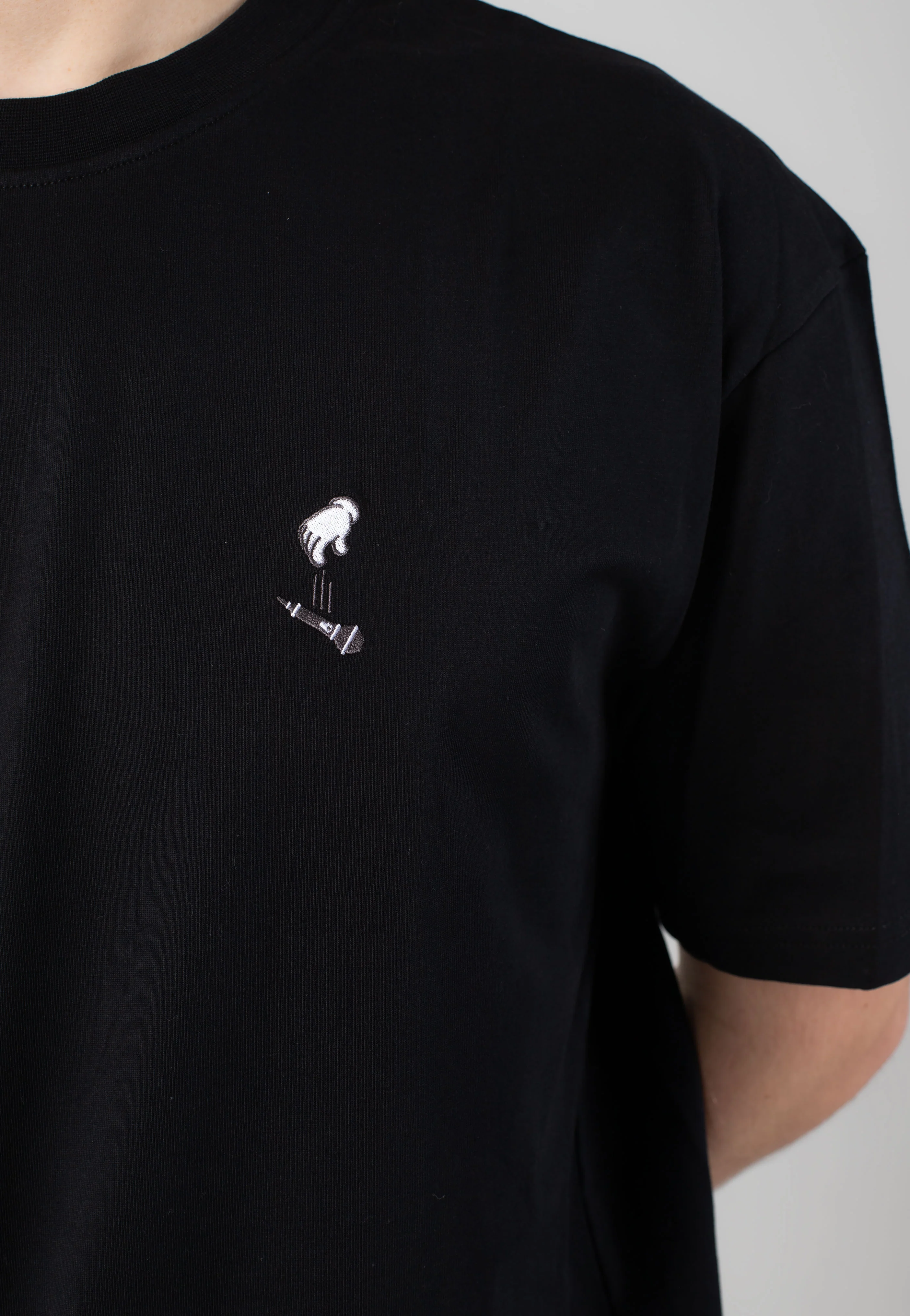Micdrop Black - T-Shirt - Image 3