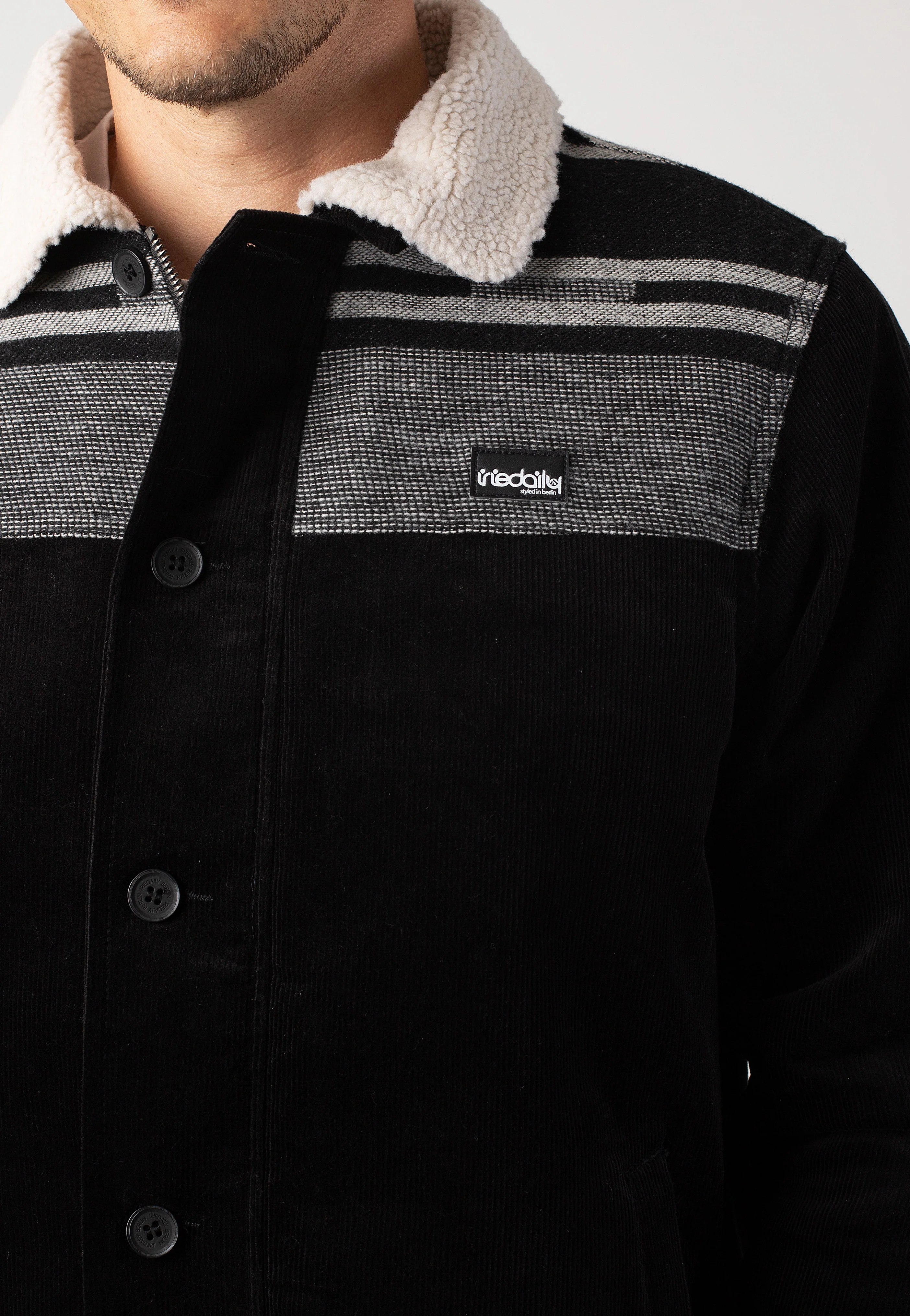 Trapas Black White - Jacket - Image 3
