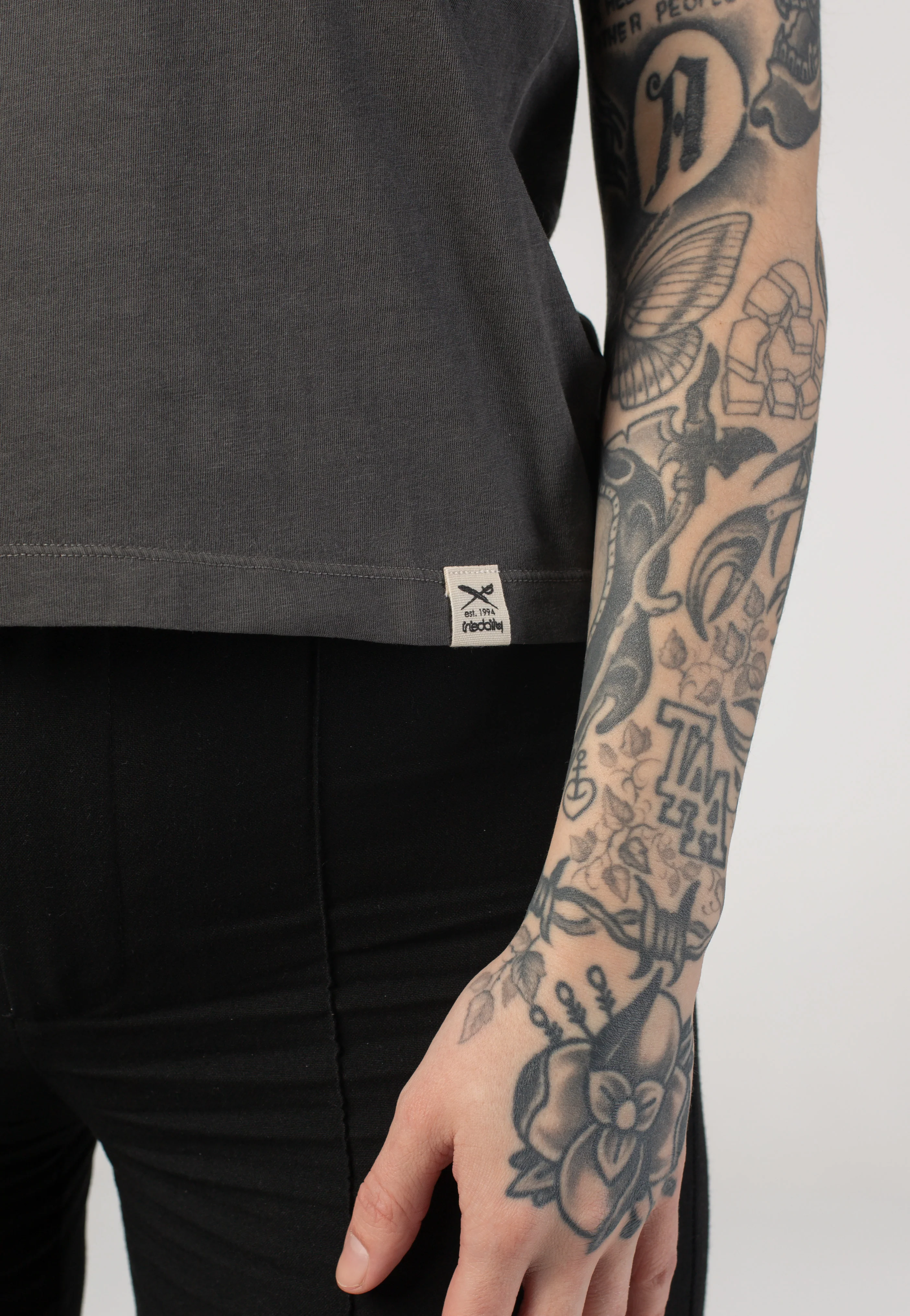 Vinty Off Black - Tank - Image 4
