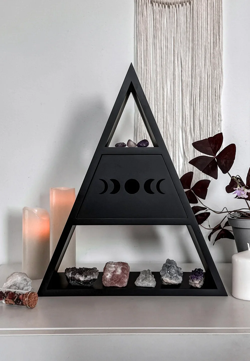 Pyramid - Shelf