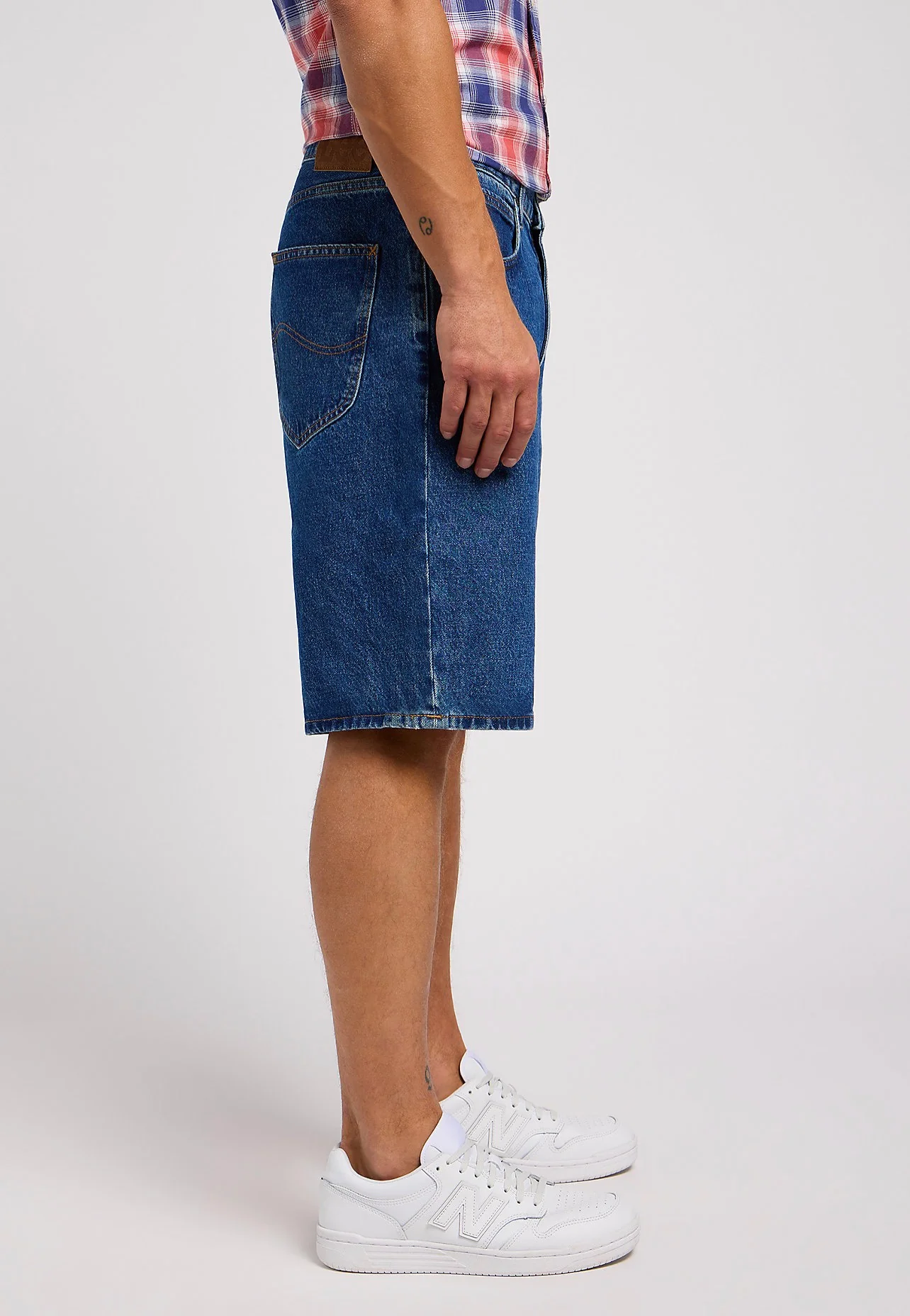 Asher Mid Stone Wash - Shorts - Image 3
