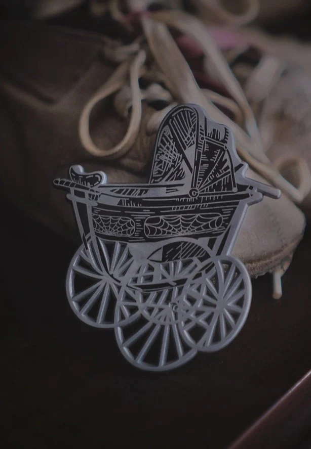 Dark Carriage - Pin - Image 4