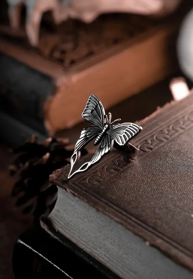 Whispering Wings Silver - Ring - Image 6