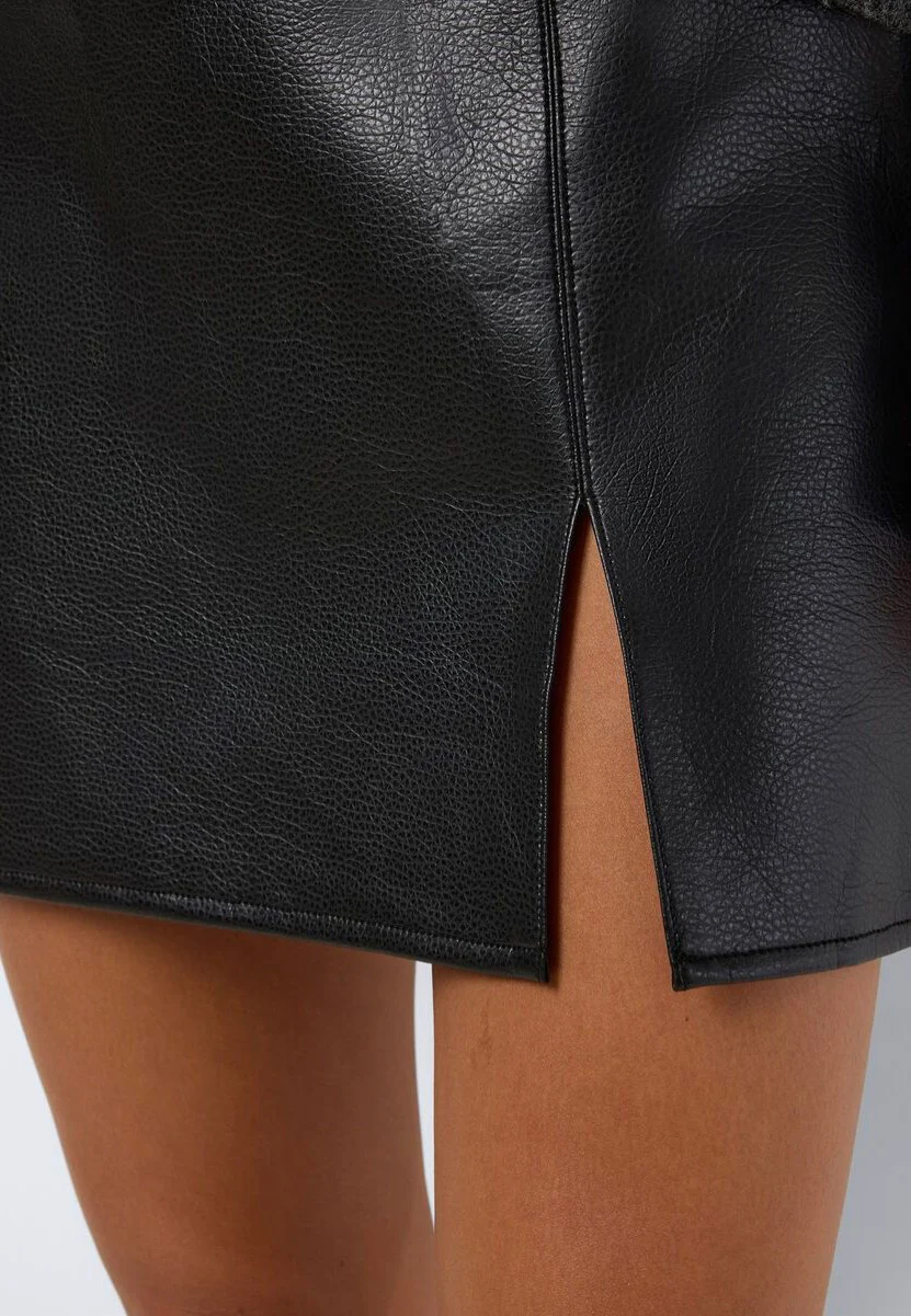Eileen Clara Penny Slit Black - Skirt - Image 7