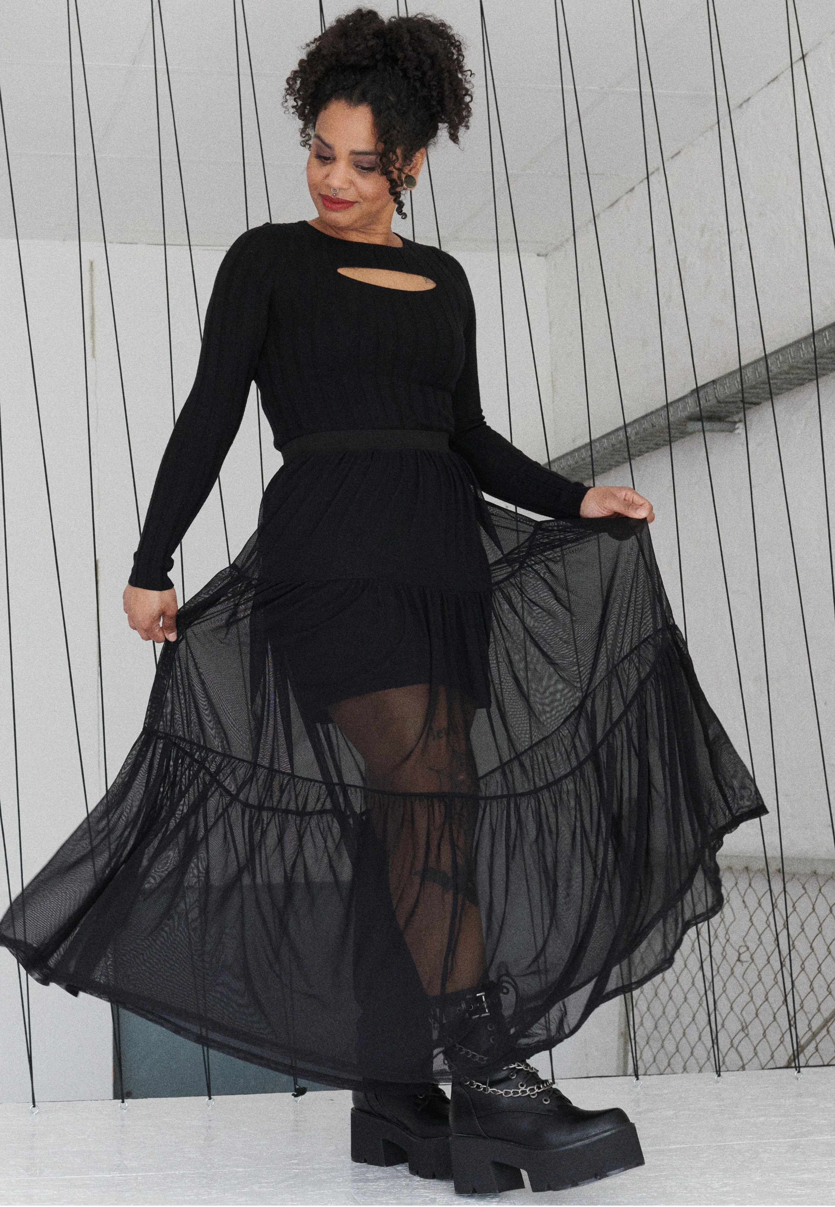 Frey O Neck Cut Out Black - Longsleeve - Image 3