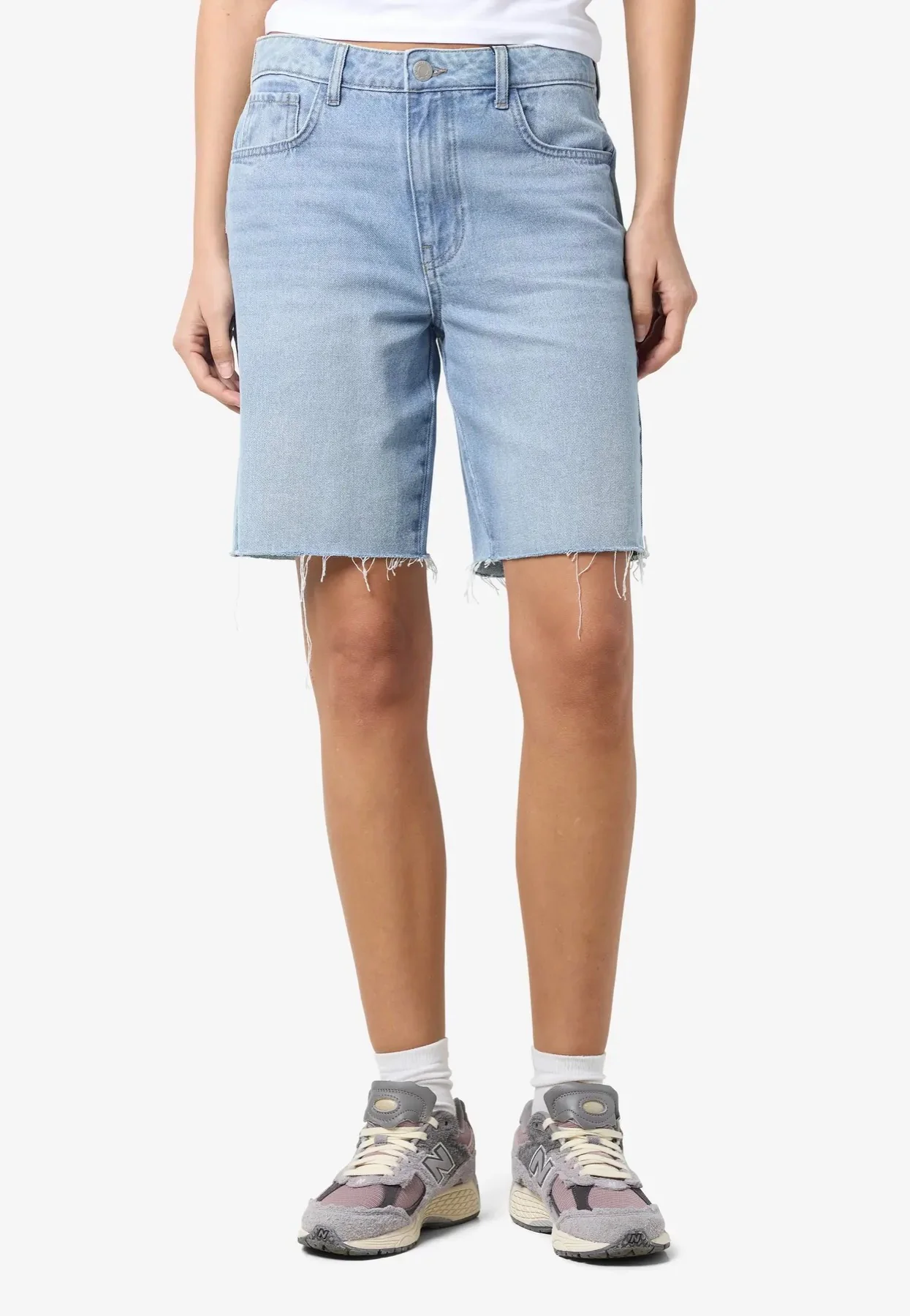 Holla Loose Light Blue Denim - Shorts - Image 2