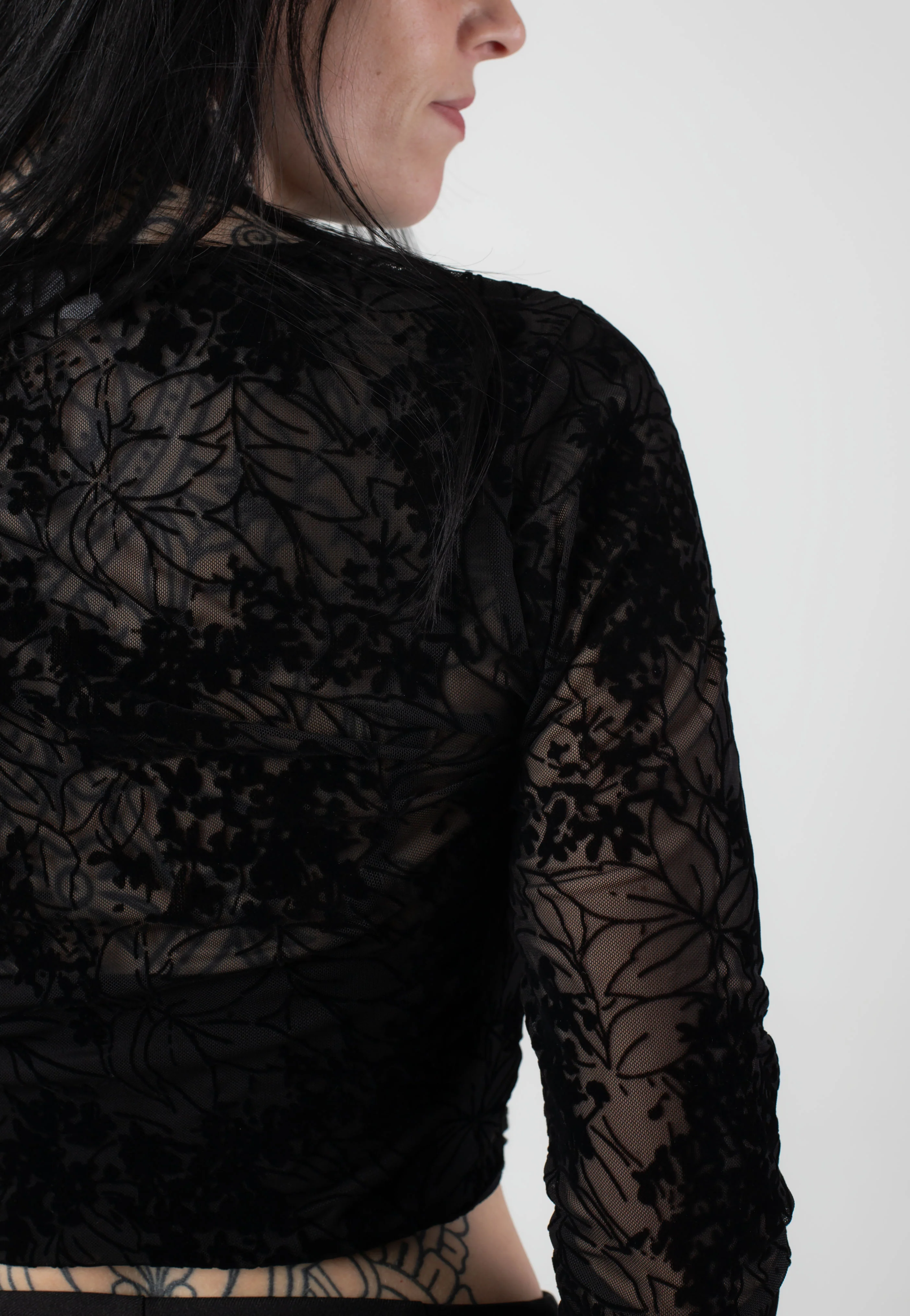 Inna Ruhcing Mesh Black Flower - Top - Image 4