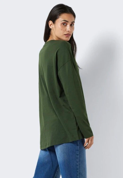 Mathilde O Neck High/Low Top Kombu Green - Longsleeve - Image 4