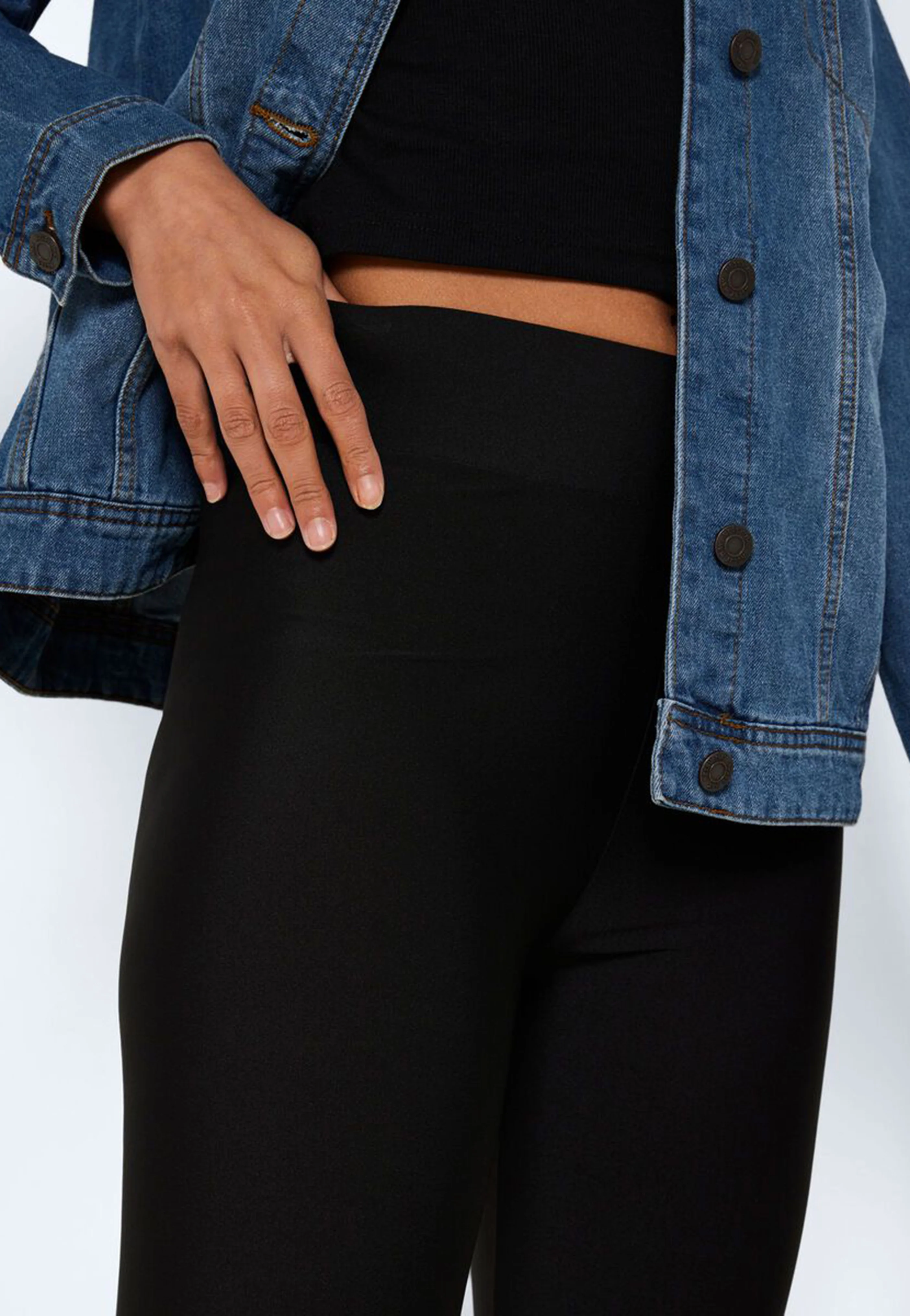 Parla Solid Biker Black - Shorts - Image 5