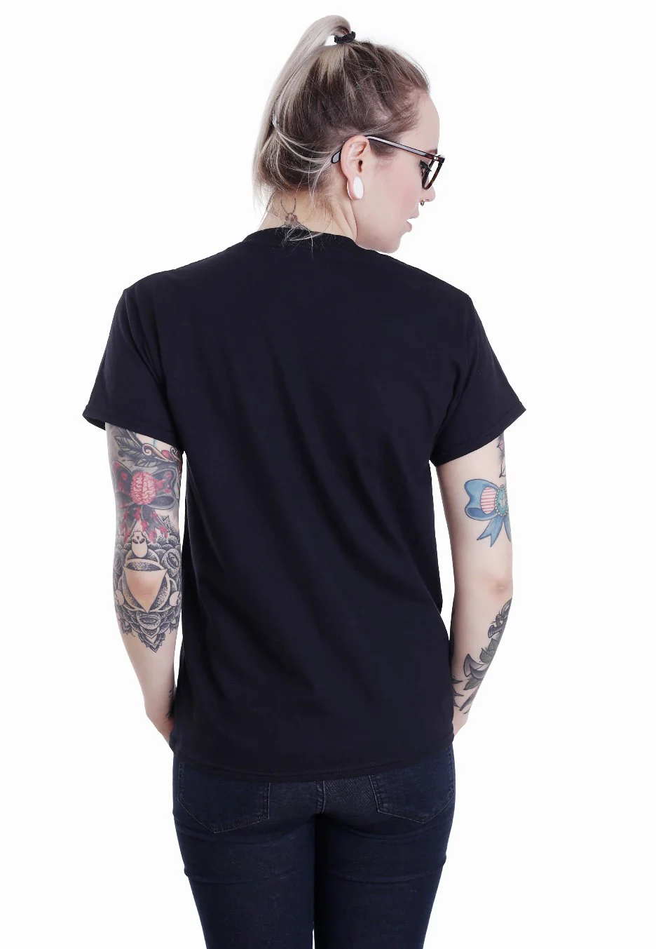 Wolves - T-Shirt - Image 7