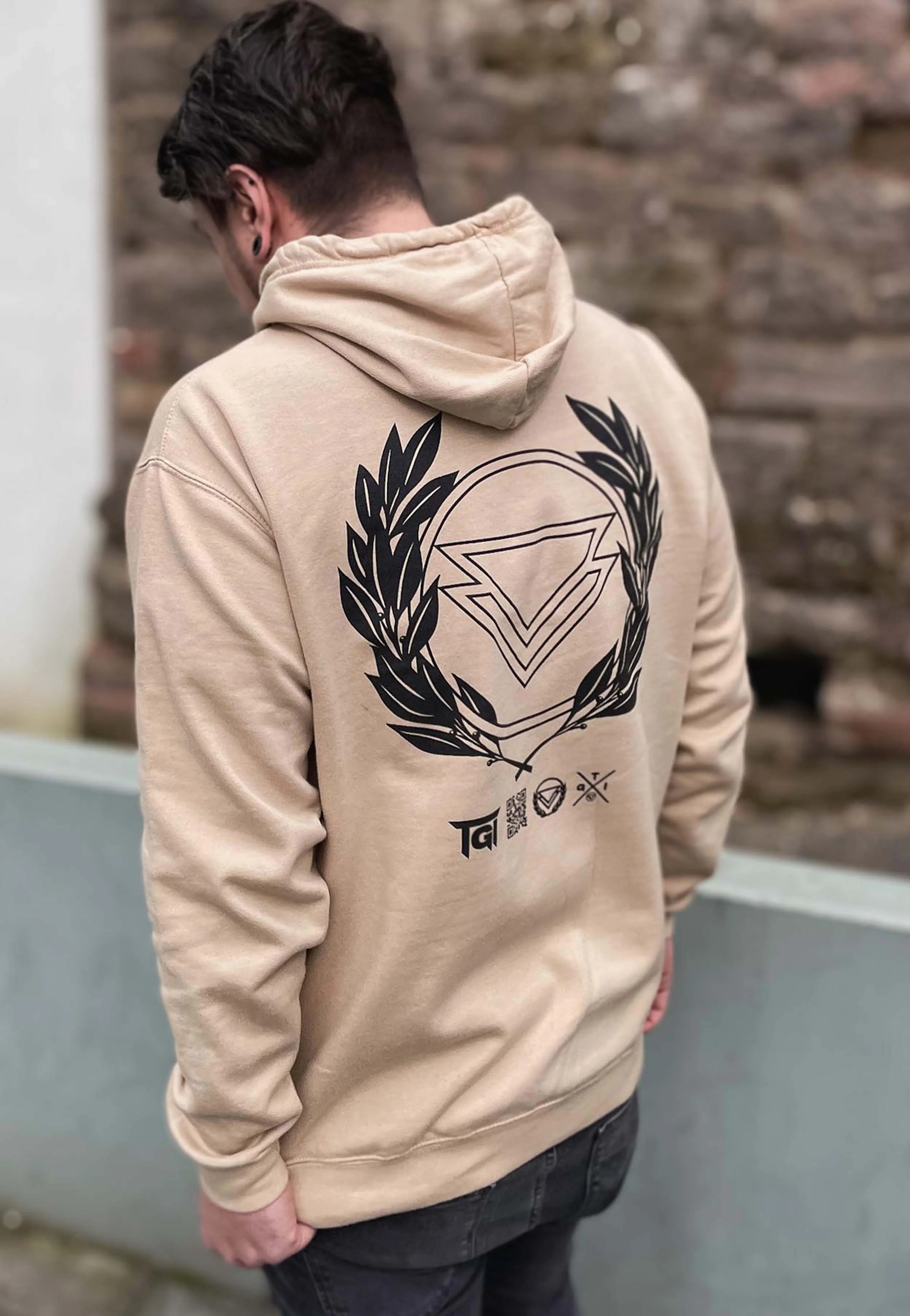 Laurel Wreath Sand - Hoodie - Image 4
