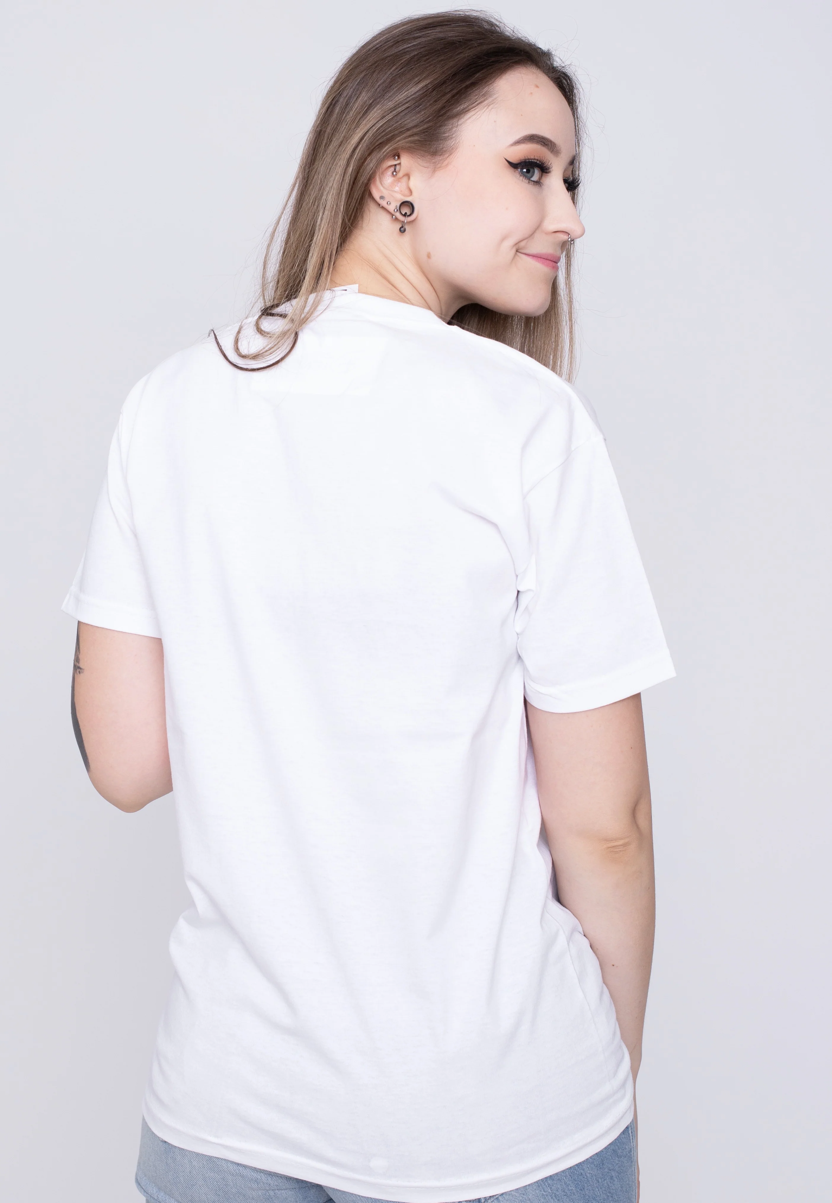 Timon White - T-Shirt - Image 7