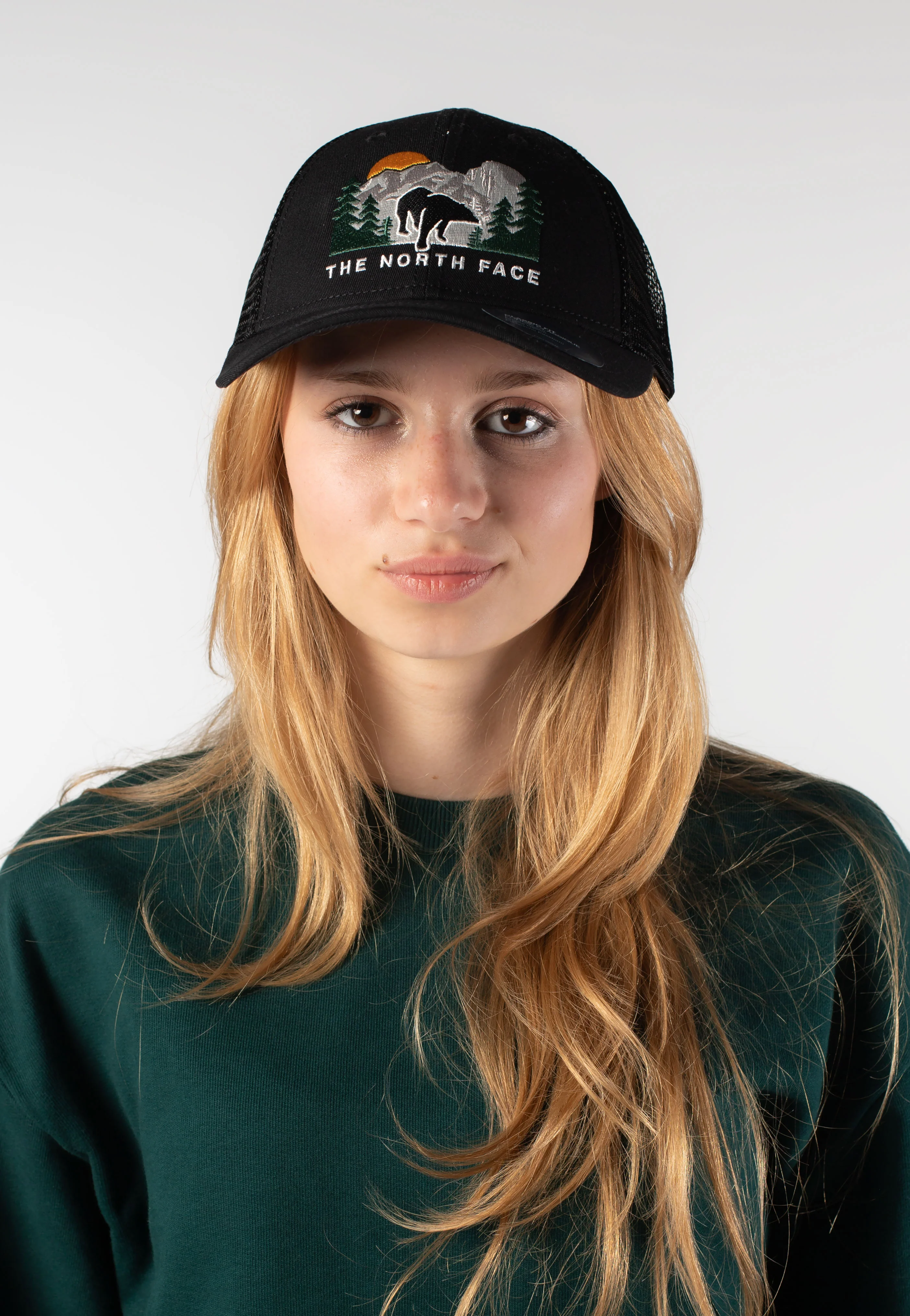 Embroidered Mudder Trucker TNF Black/TNF Black - Cap - Image 3