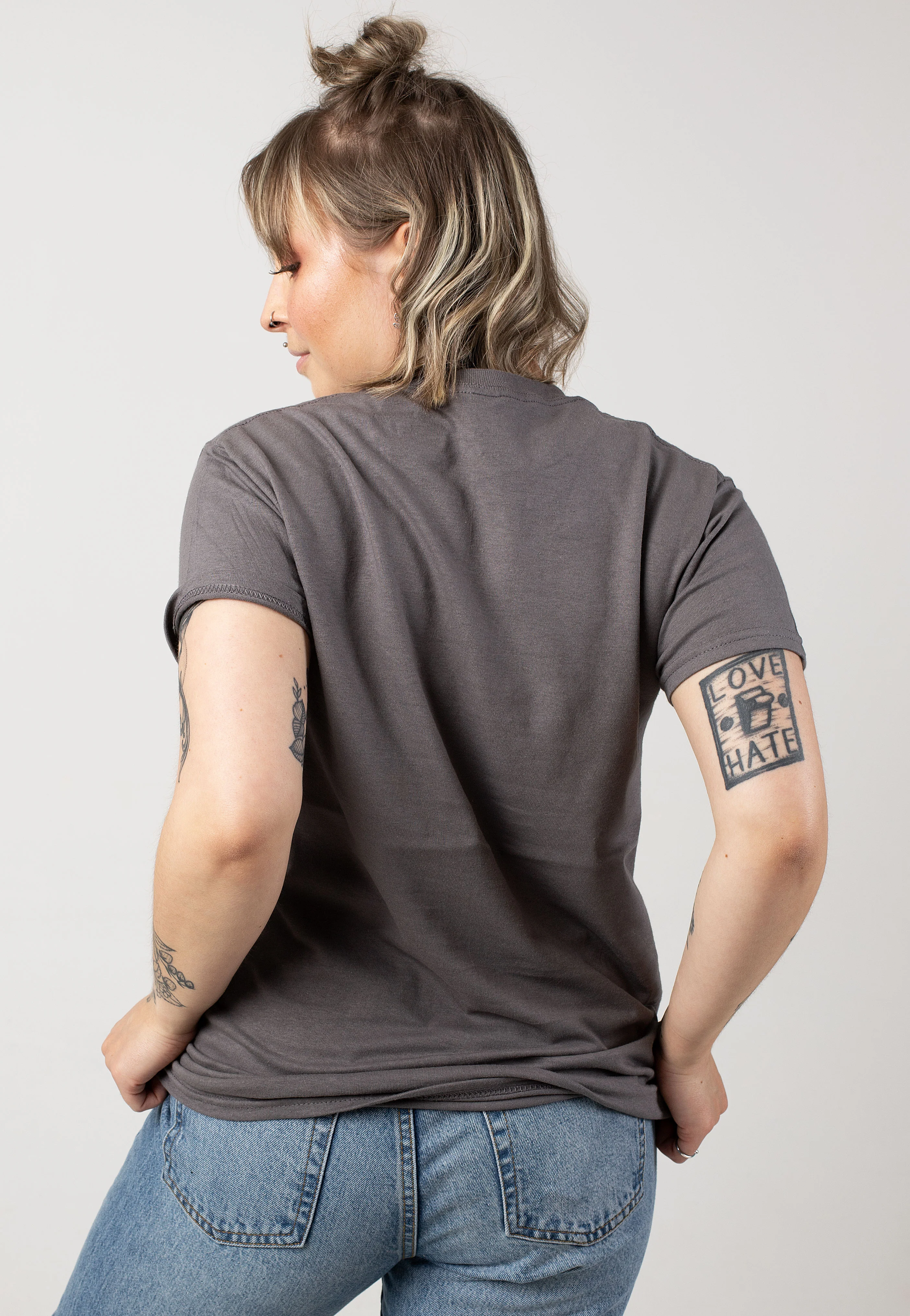 Extended Pain Charcoal - T-Shirt - Image 6