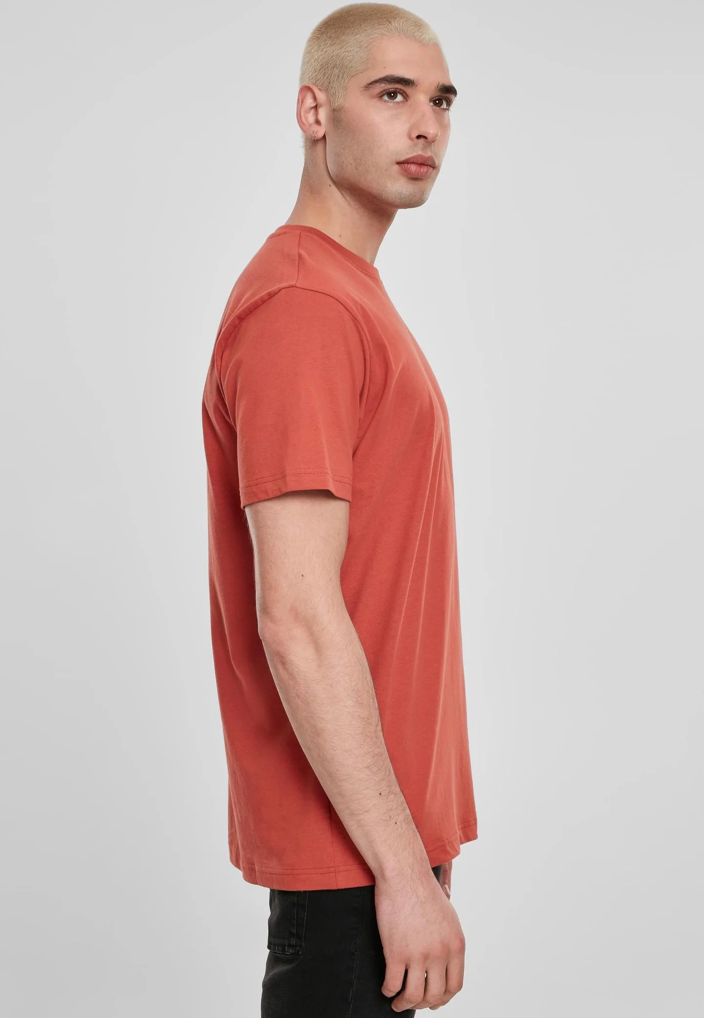 Basic Burned Red - T-Shirt - Image 3